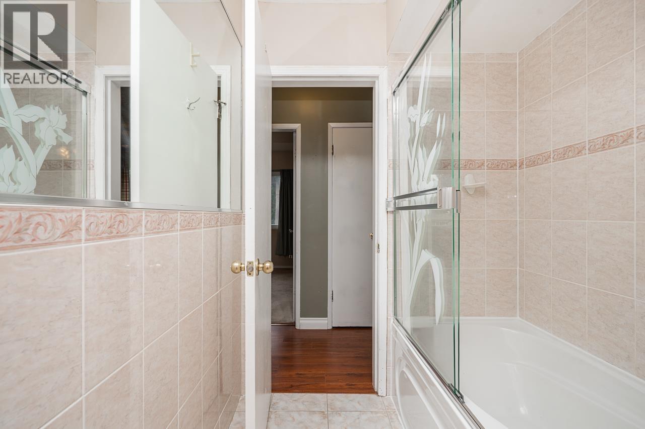 902 Wallace Wynd Property Photo 21