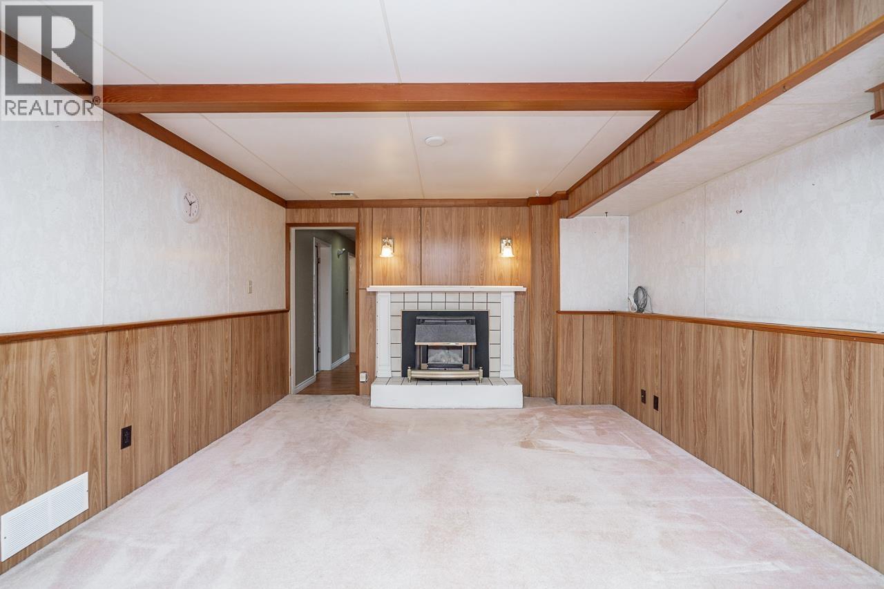 902 Wallace Wynd Property Photo 28
