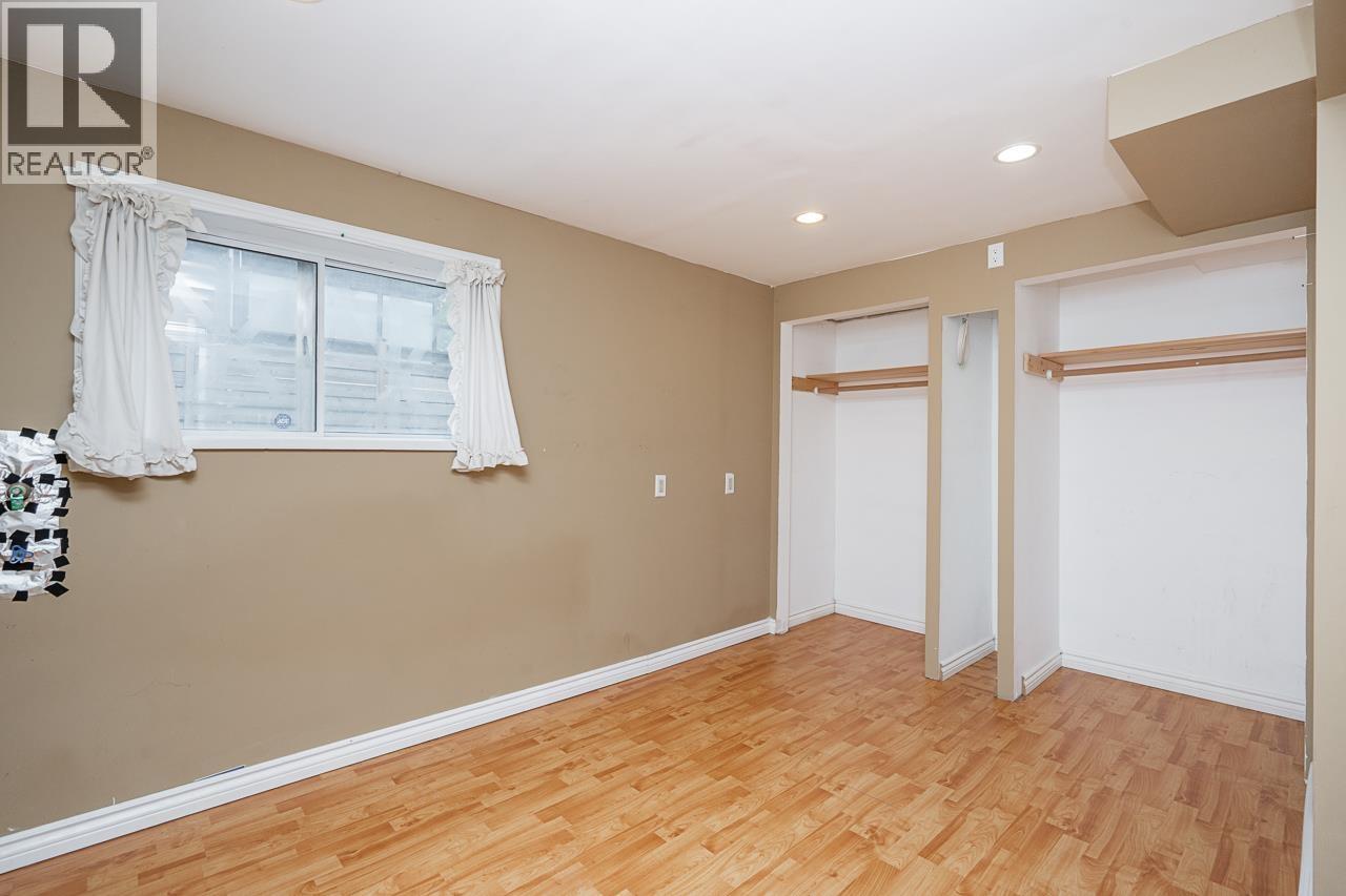 902 Wallace Wynd Property Photo 29