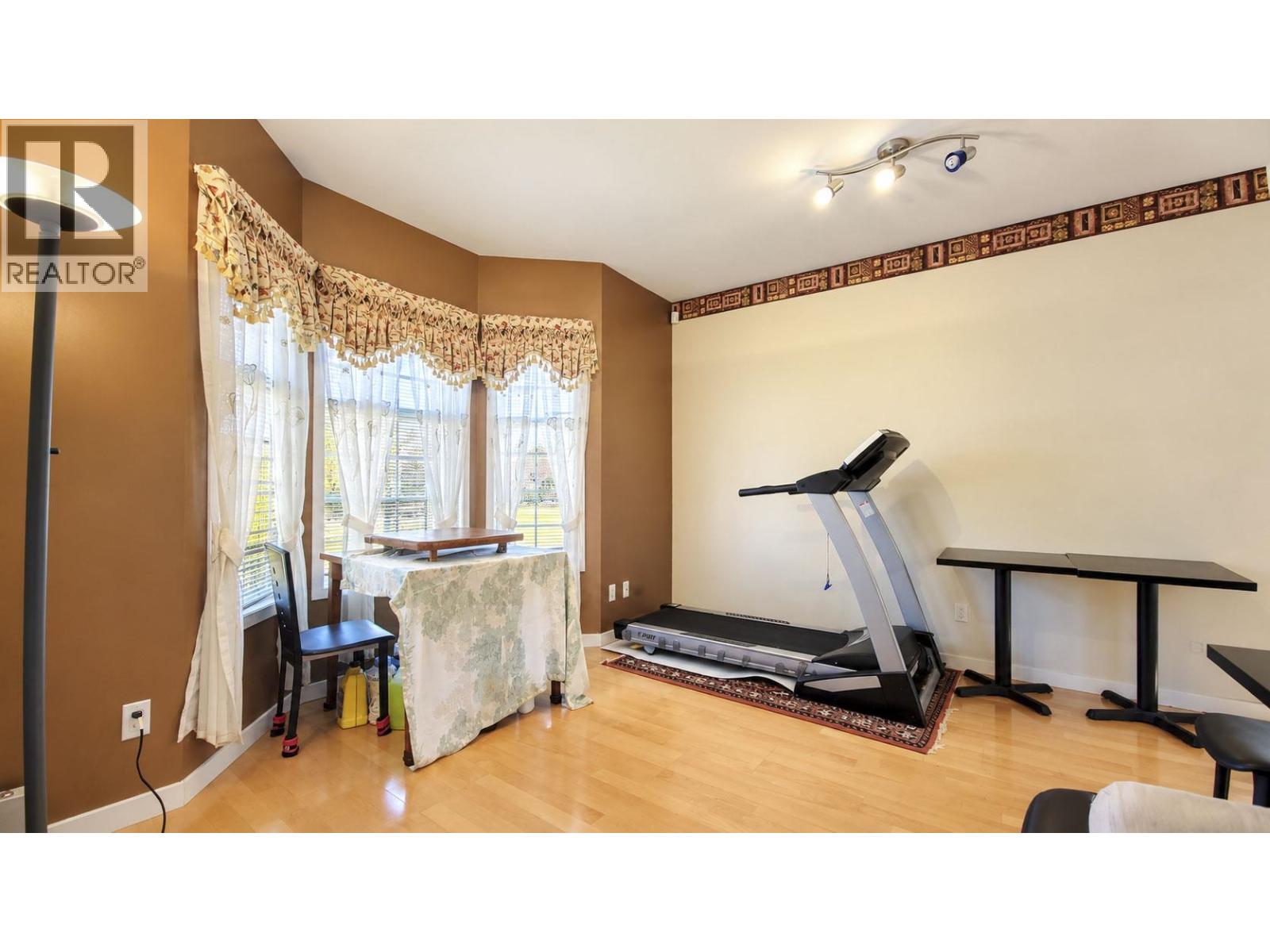 10491 Howard Street Property Photo 15