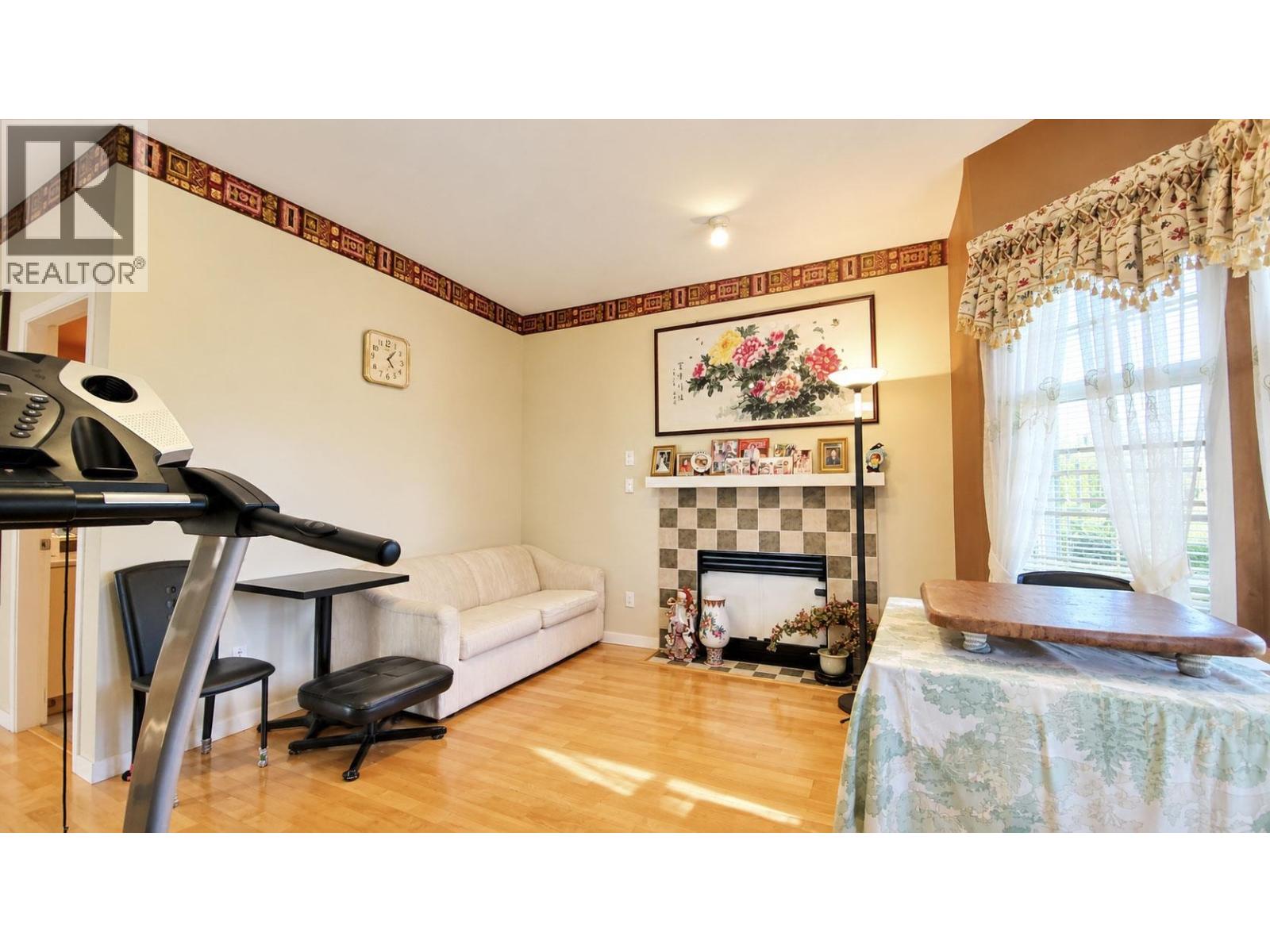 10491 Howard Street Property Photo 17