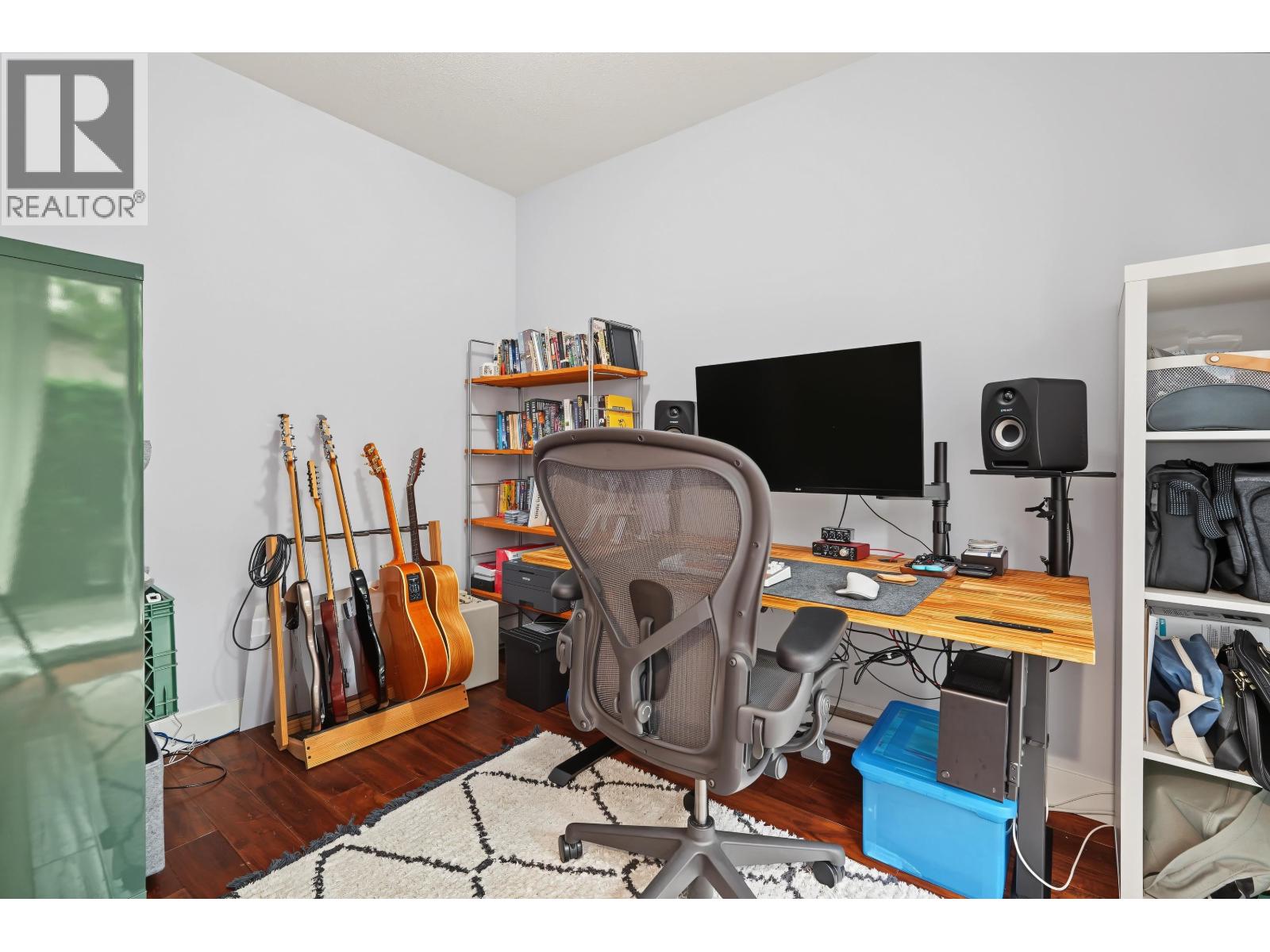 15 3788 Laurel Street Property Photo 22