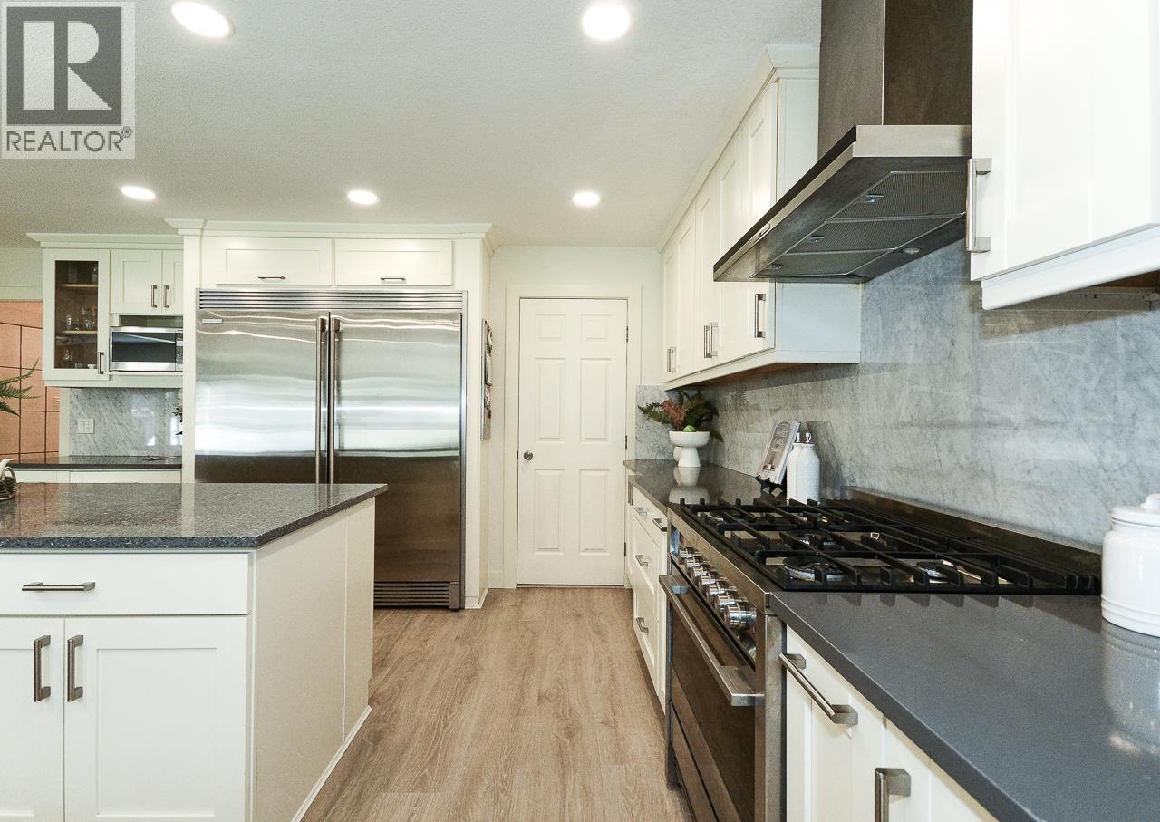 10611 Buttermere Drive Property Photo 10