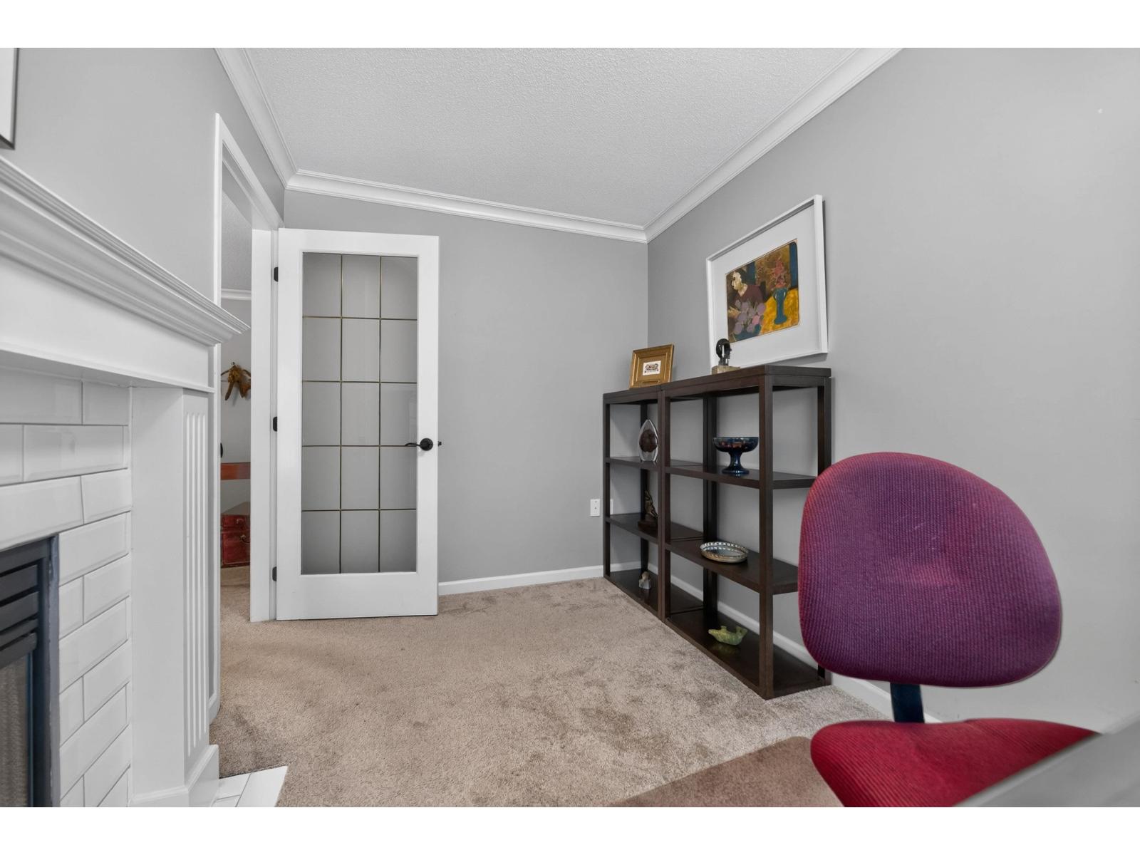 306 1929 154 Street Property Photo 14