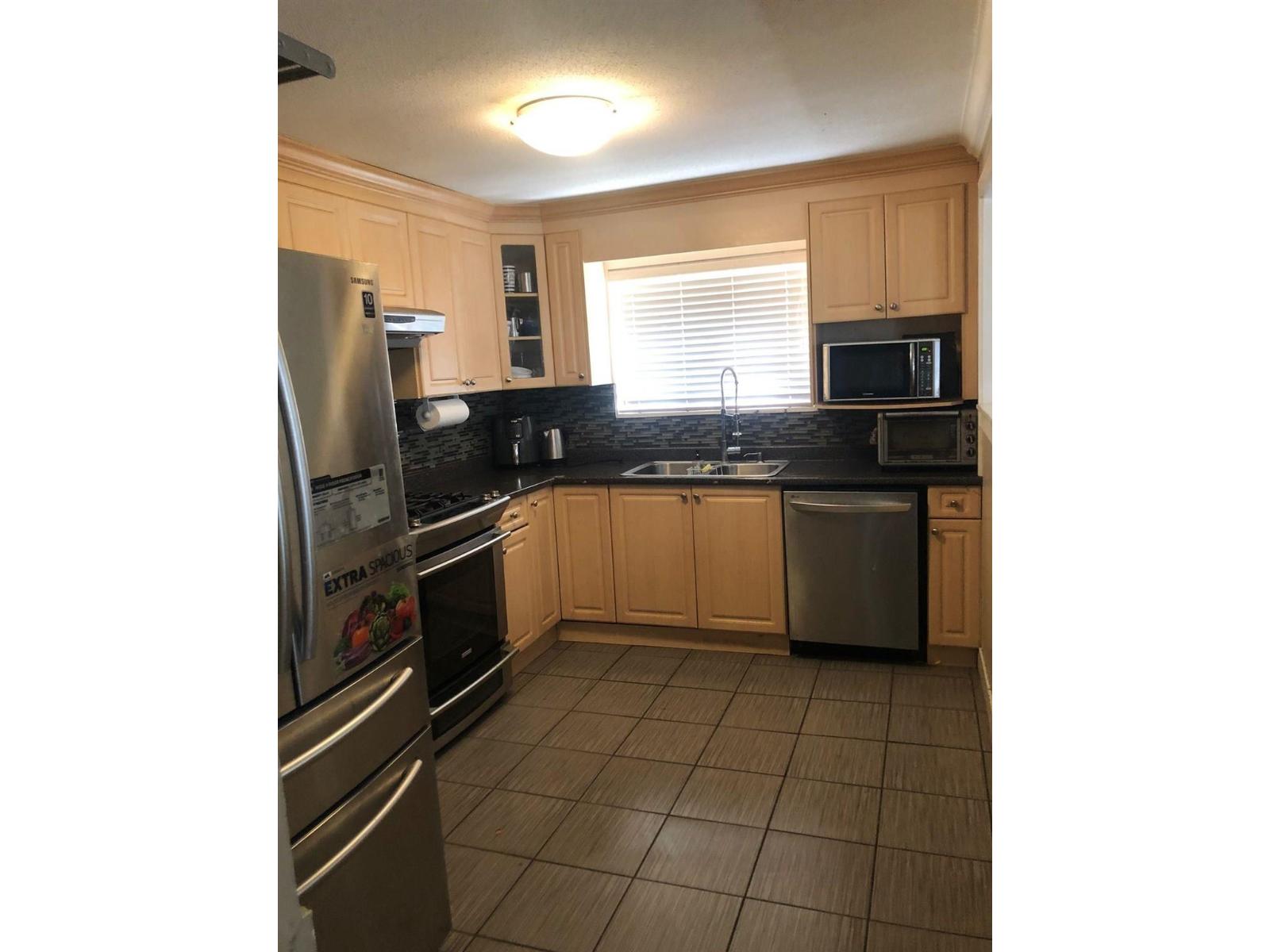 14355 72 Avenue Property Photo 3