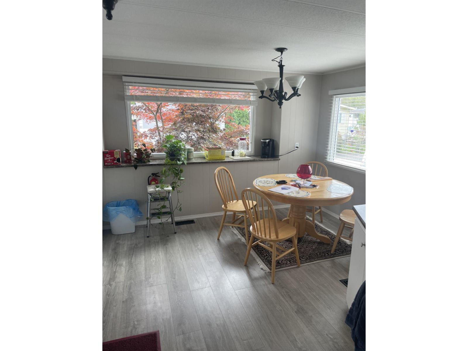 98 2270 196 Street Property Photo 5