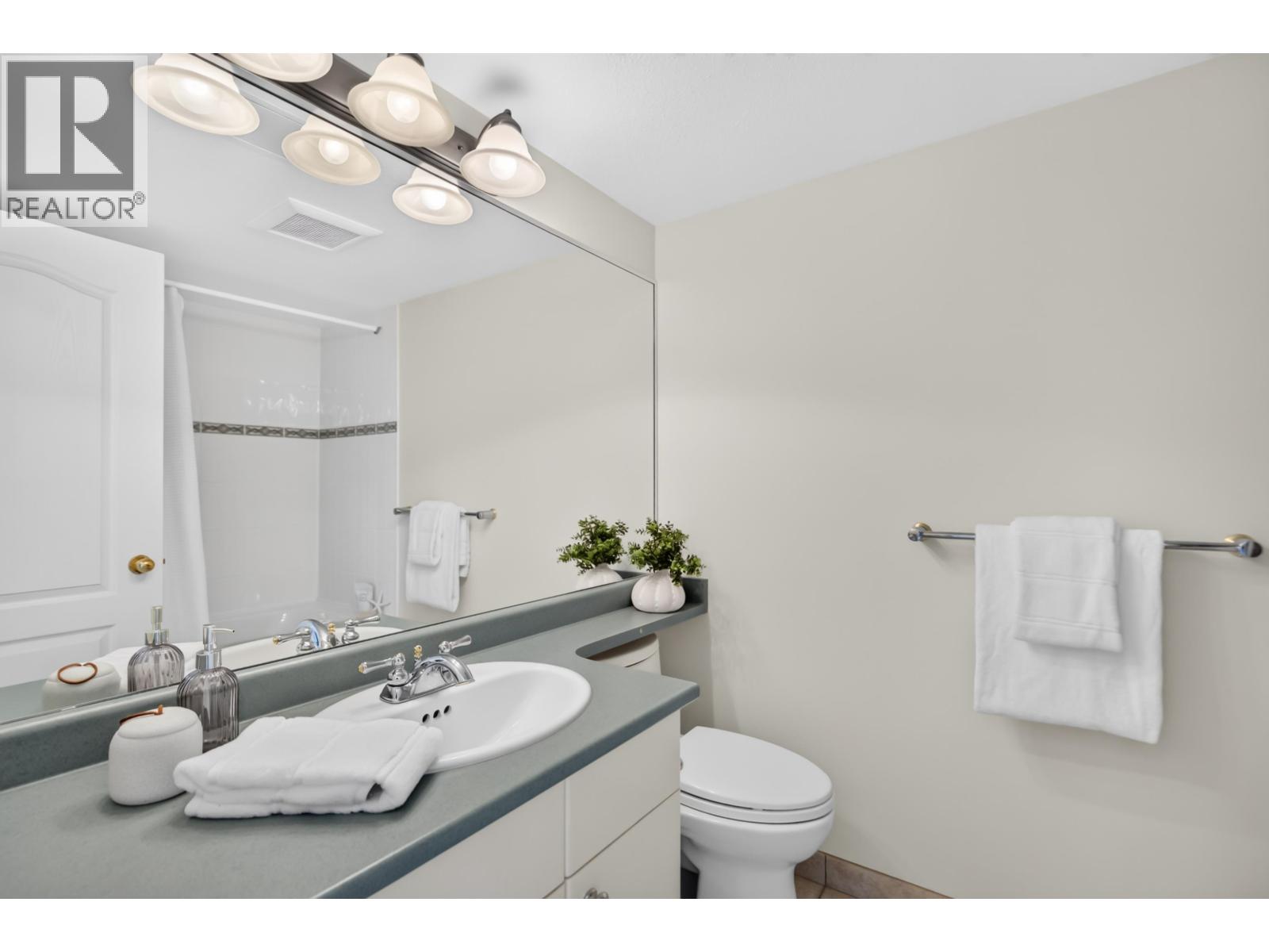 1703 1196 Pipeline Road Property Photo 9