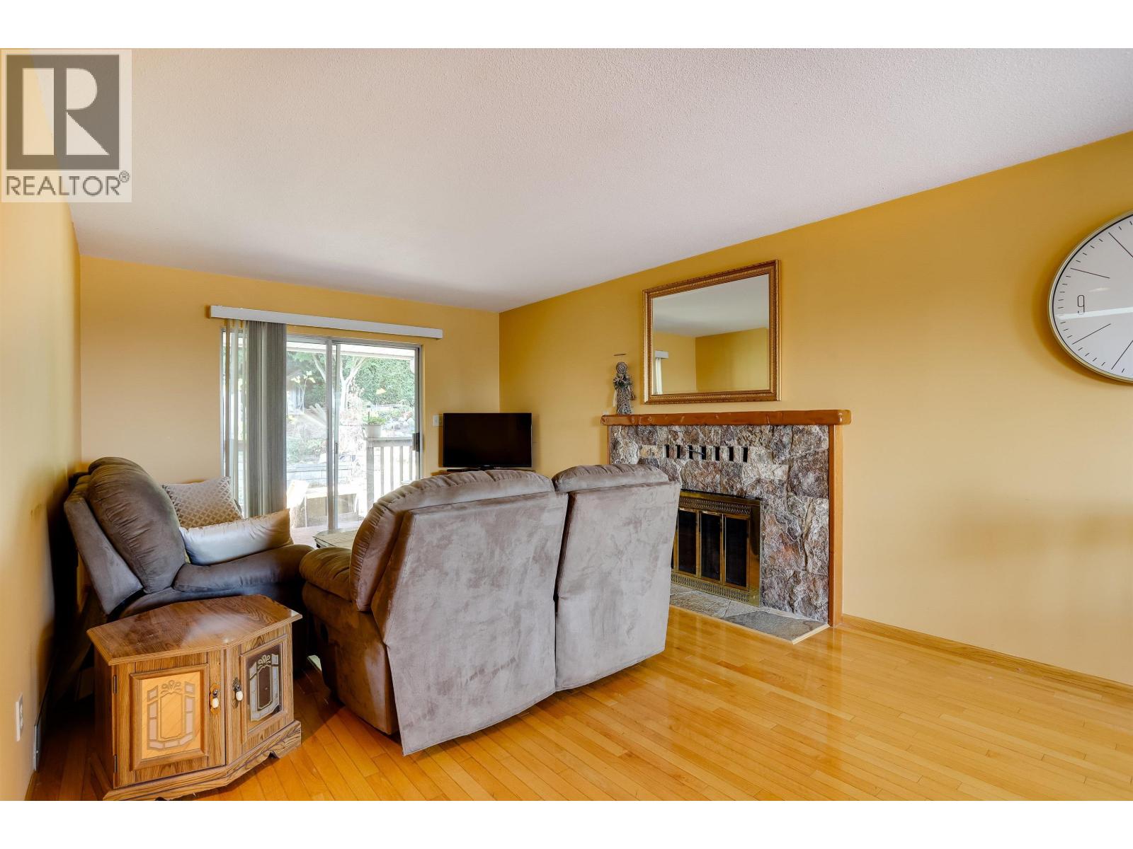 468 Cariboo Crescent Property Photo 5