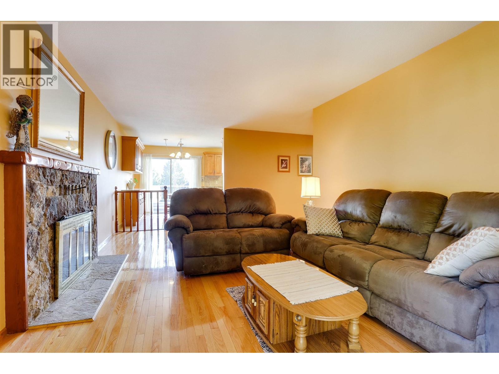 468 Cariboo Crescent Property Photo 6
