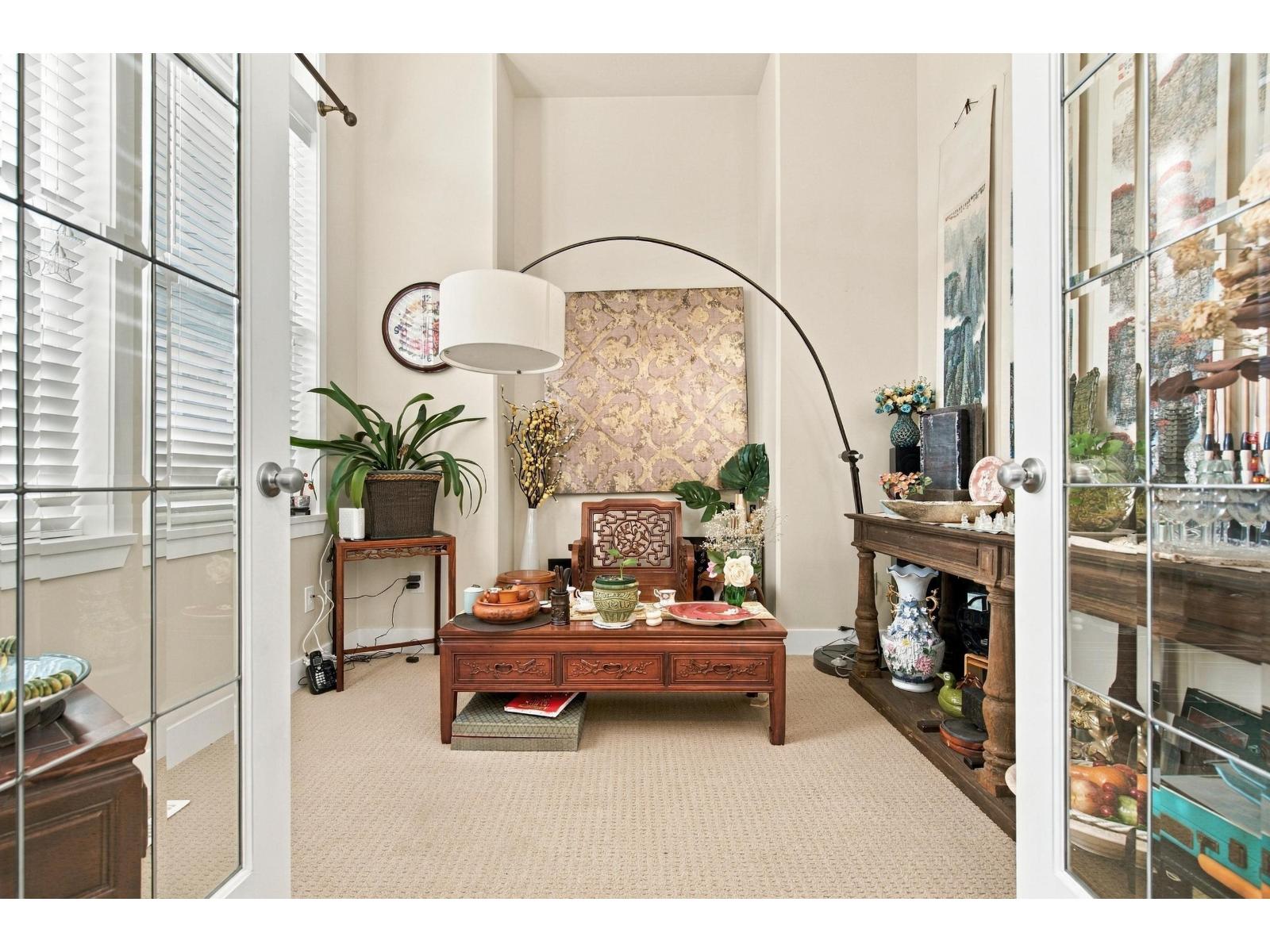 6088 163a Street Property Photo 4