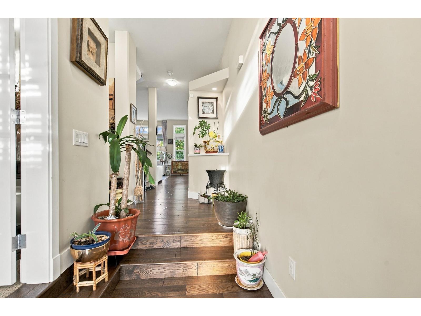 6088 163a Street Property Photo 15