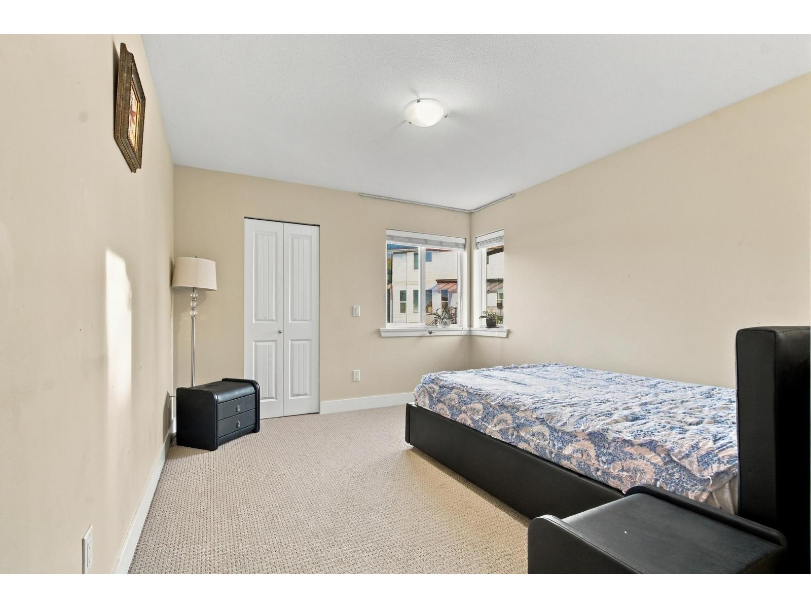 6088 163a Street Property Photo 25