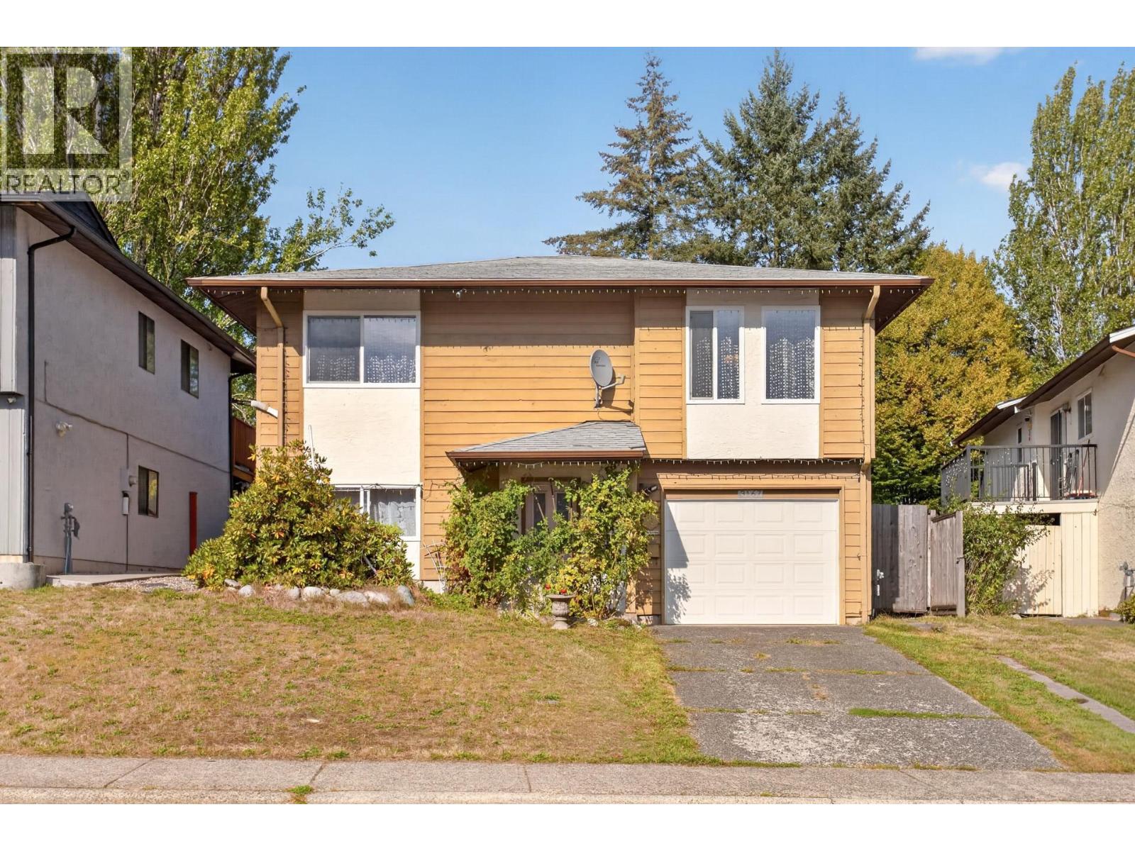 3167 Sechelt Drive Property Photo 1