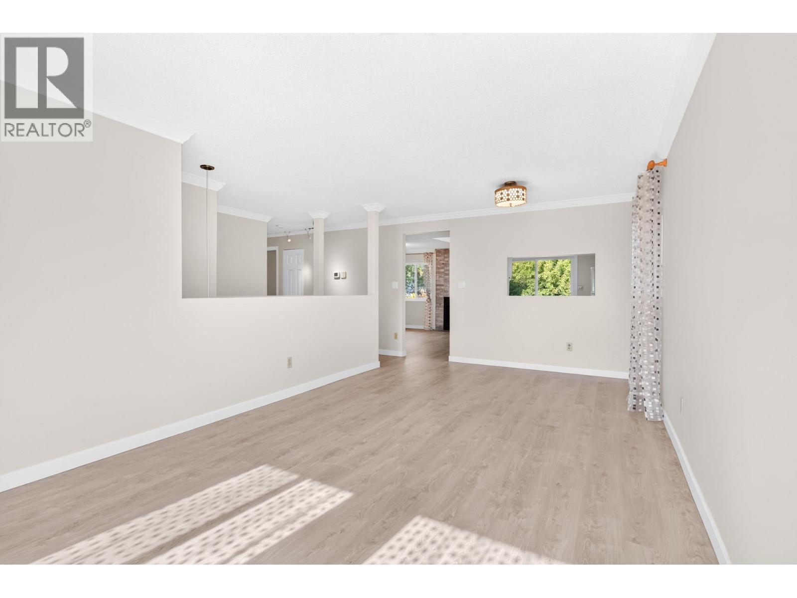 3167 Sechelt Drive Property Photo 5