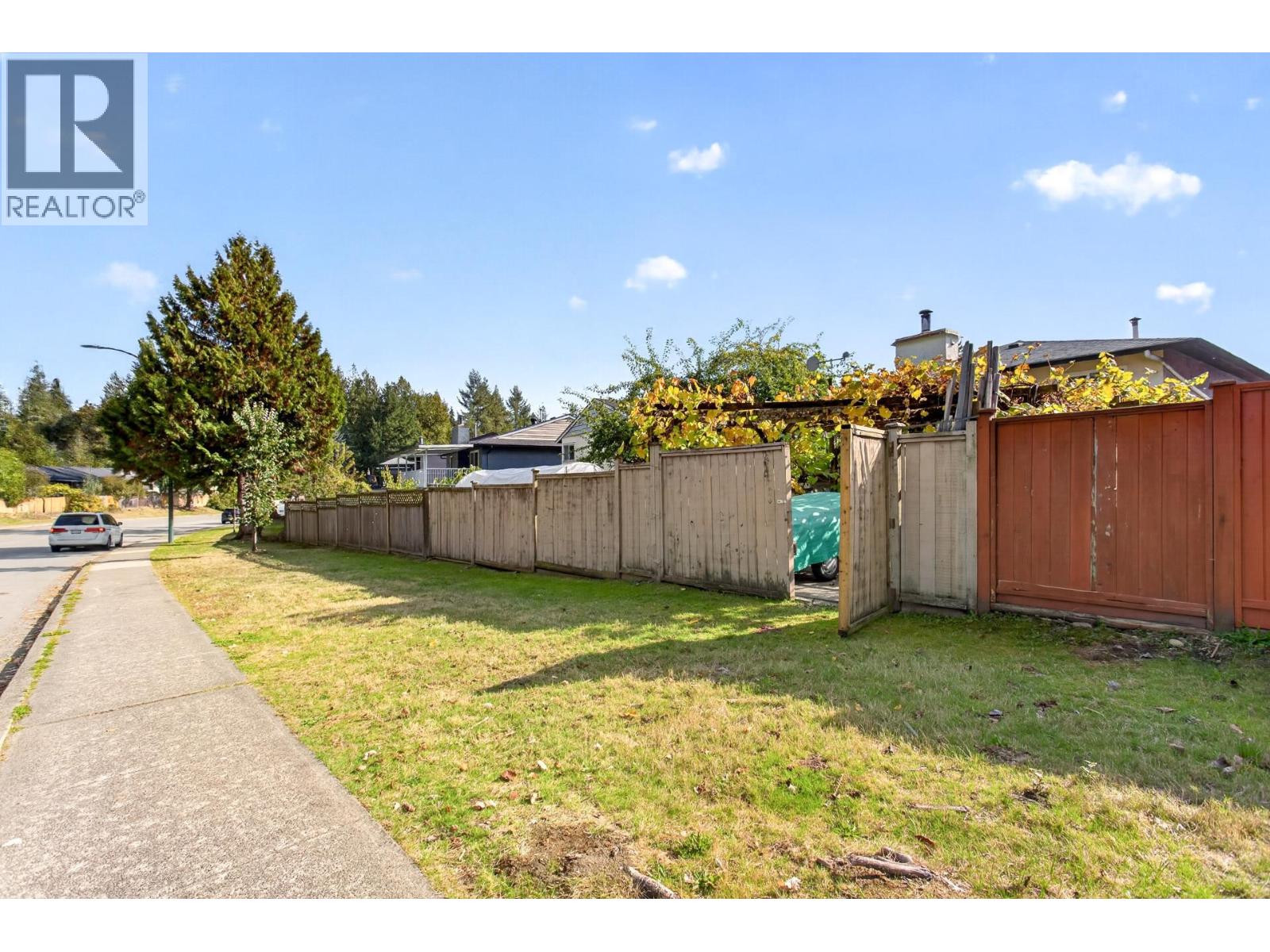 3167 Sechelt Drive Property Photo 39
