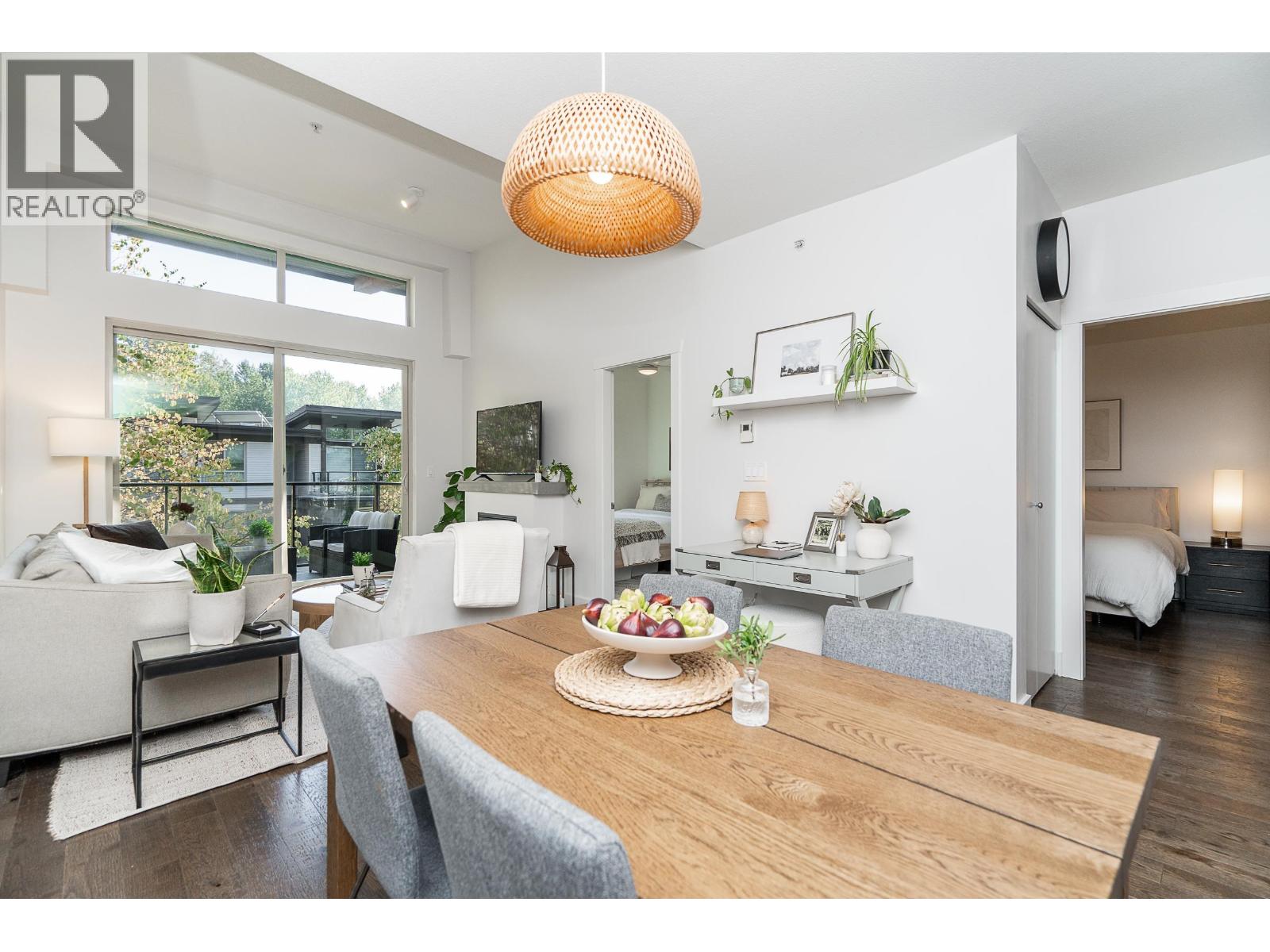 418 7478 Byrnepark Walk Property Photo 3