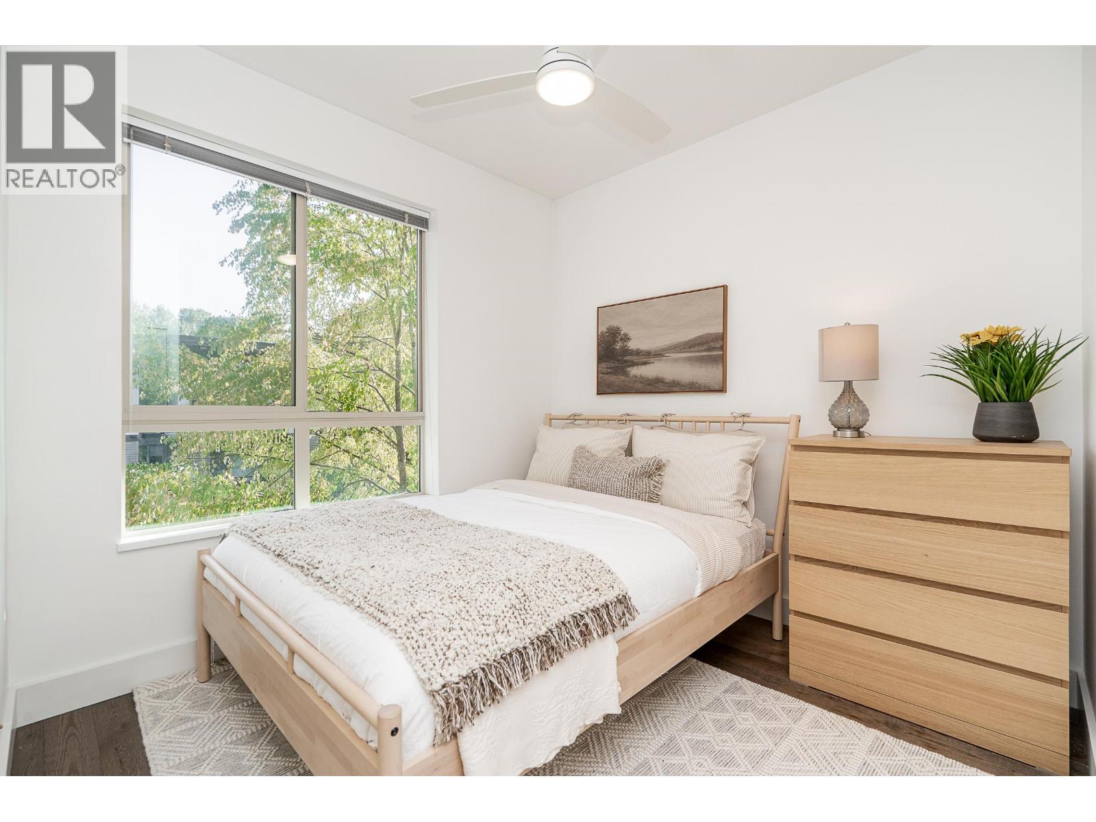 418 7478 Byrnepark Walk Property Photo 10