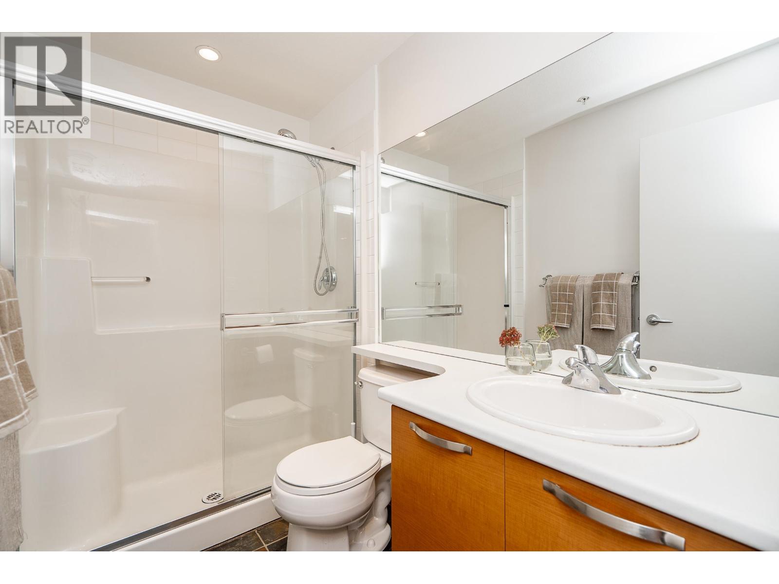 418 7478 Byrnepark Walk Property Photo 13
