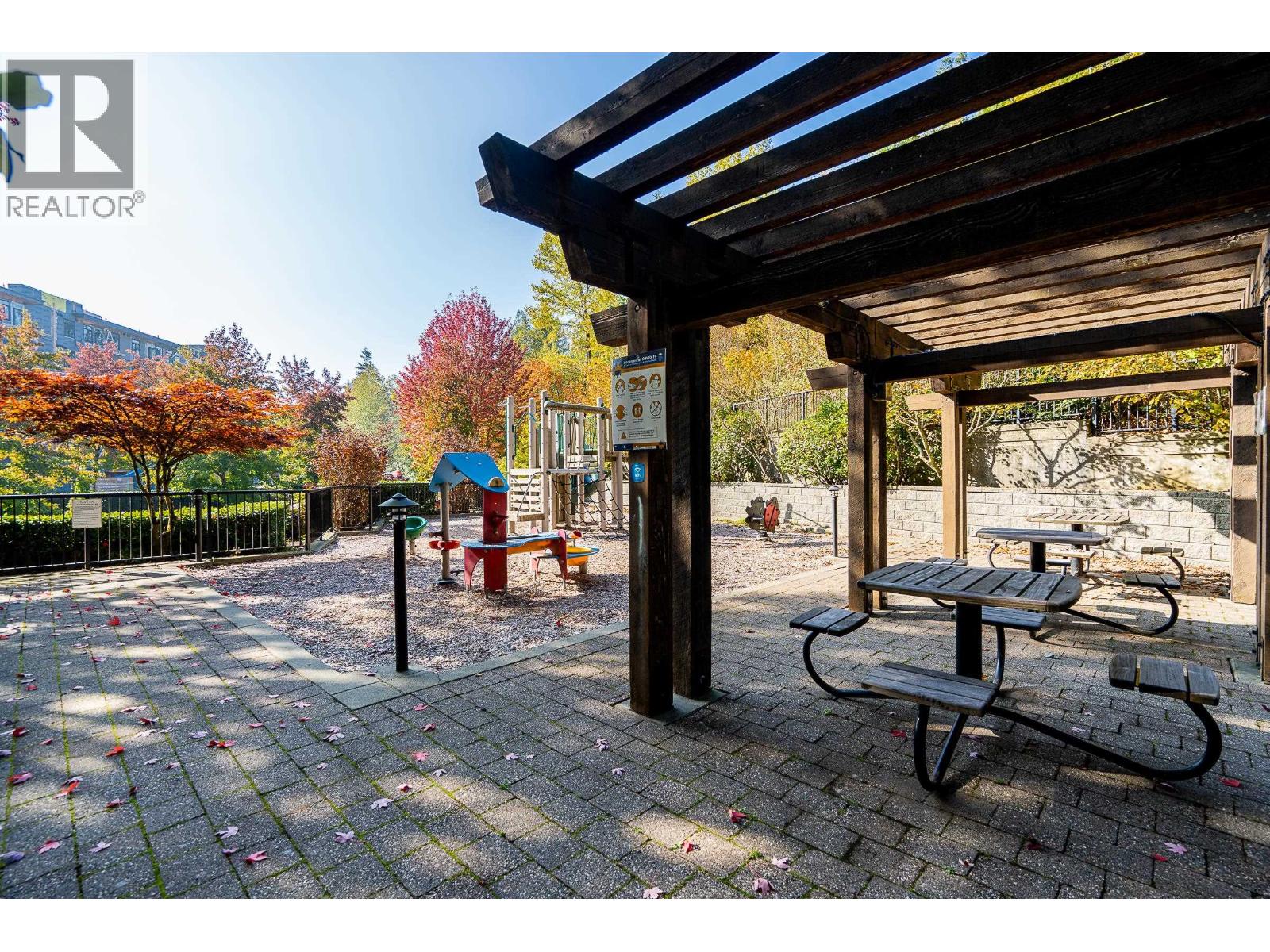 418 7478 Byrnepark Walk Property Photo 27