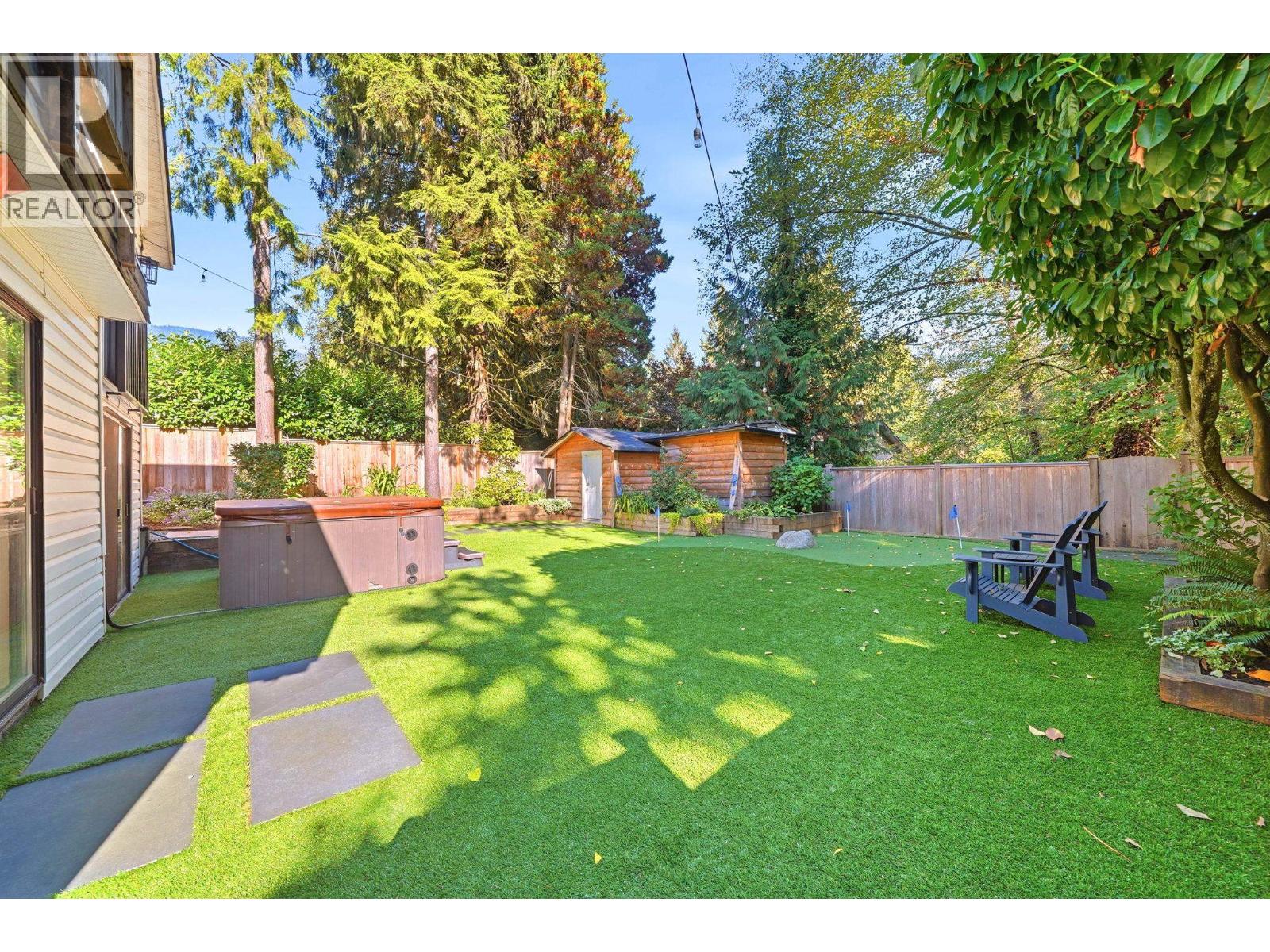 1720 Deep Cove Road Property Photo 34