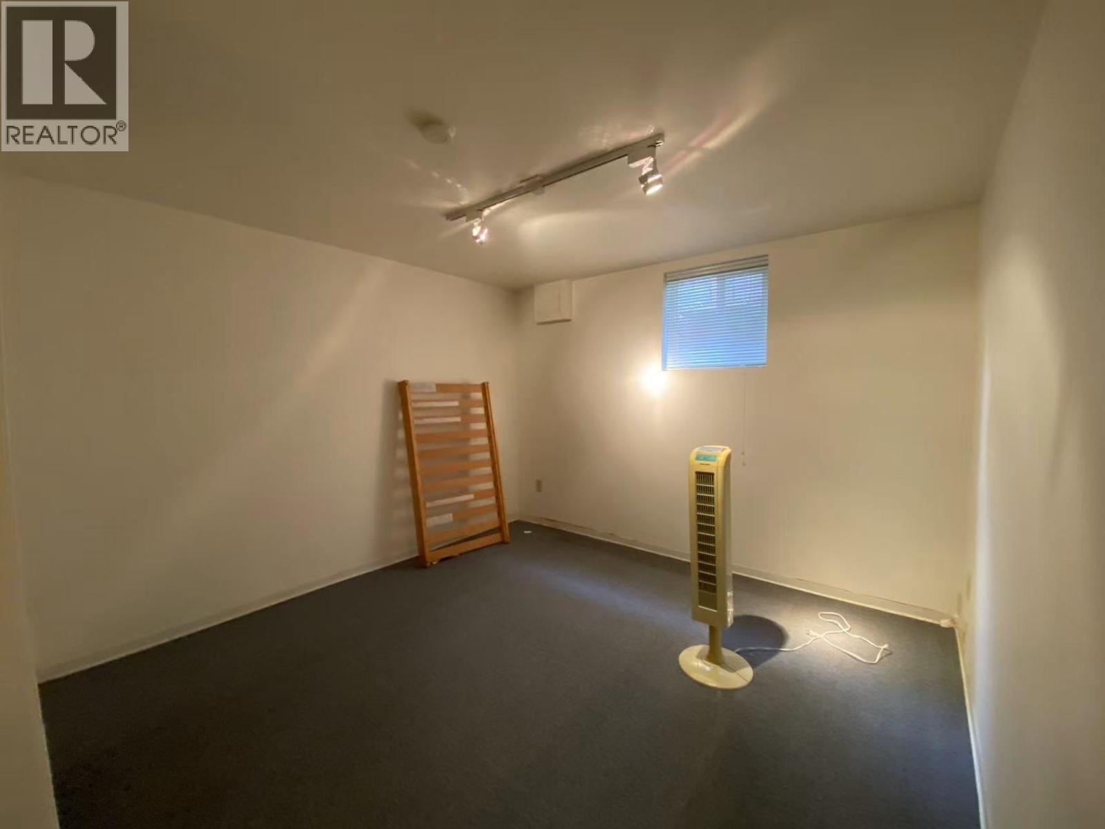 6990 Willingdon Avenue Property Photo 26