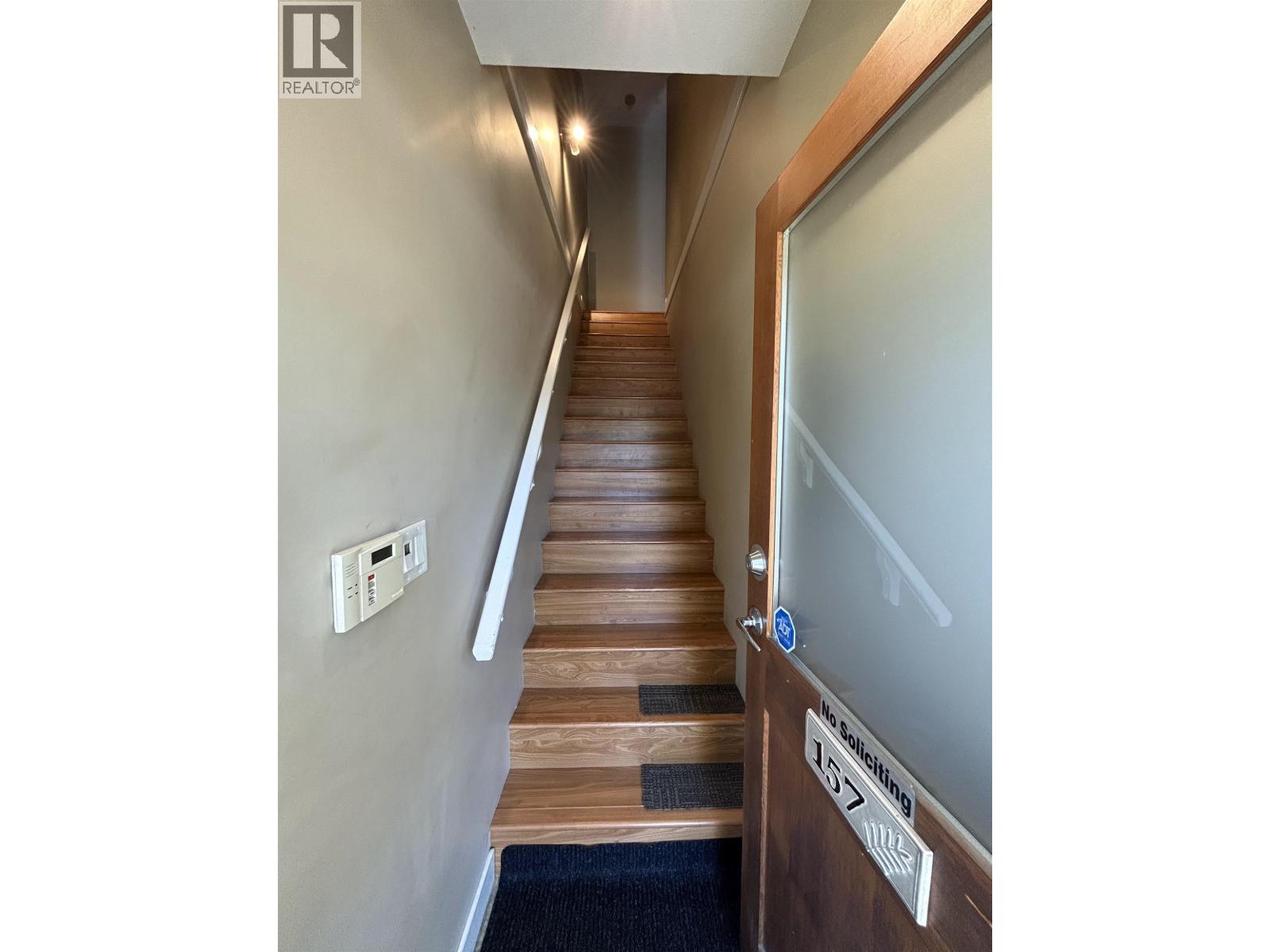 157 7388 Macpherson Avenue Property Photo 2