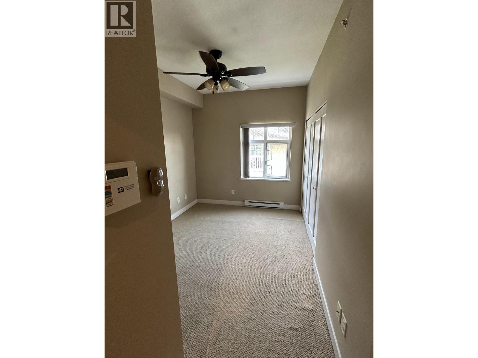 157 7388 Macpherson Avenue Property Photo 13