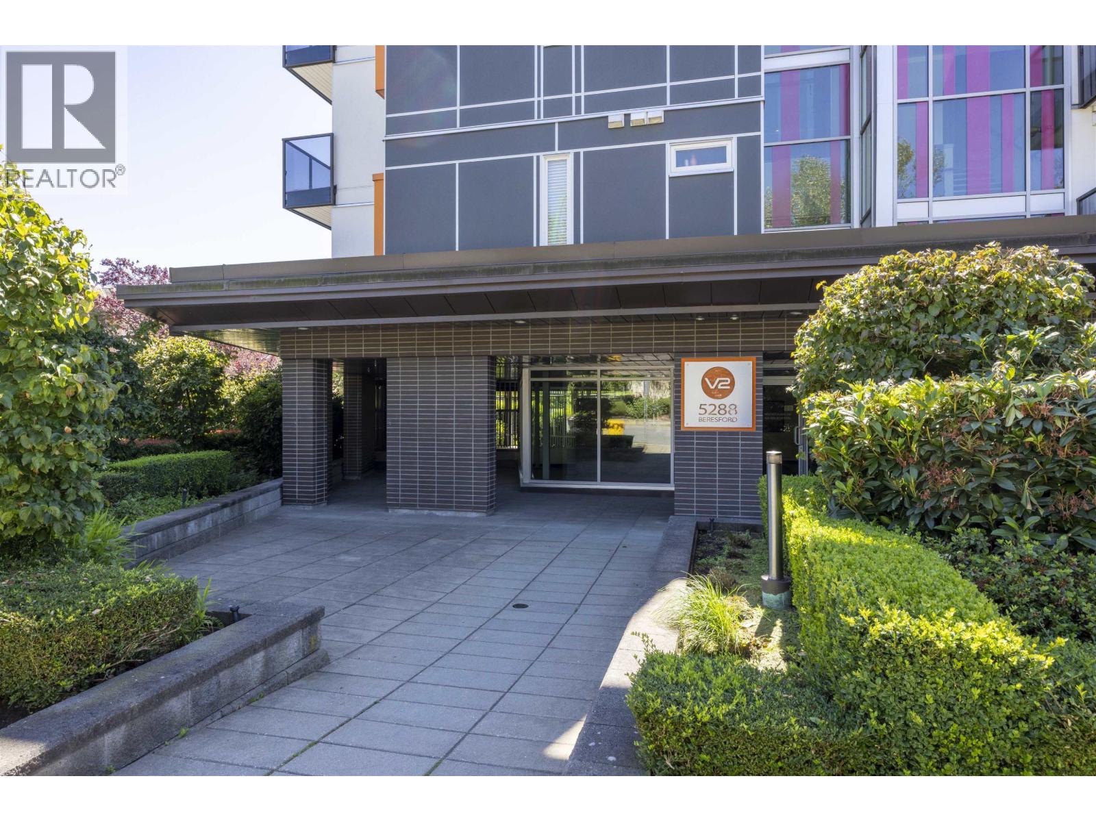 206 5288 Beresford Street Property Photo 2