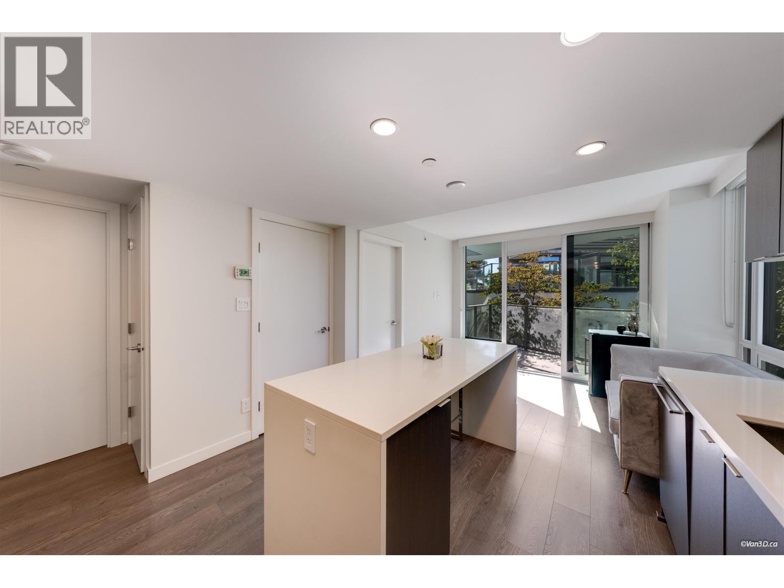301 8189 Cambie Street Property Photo 11