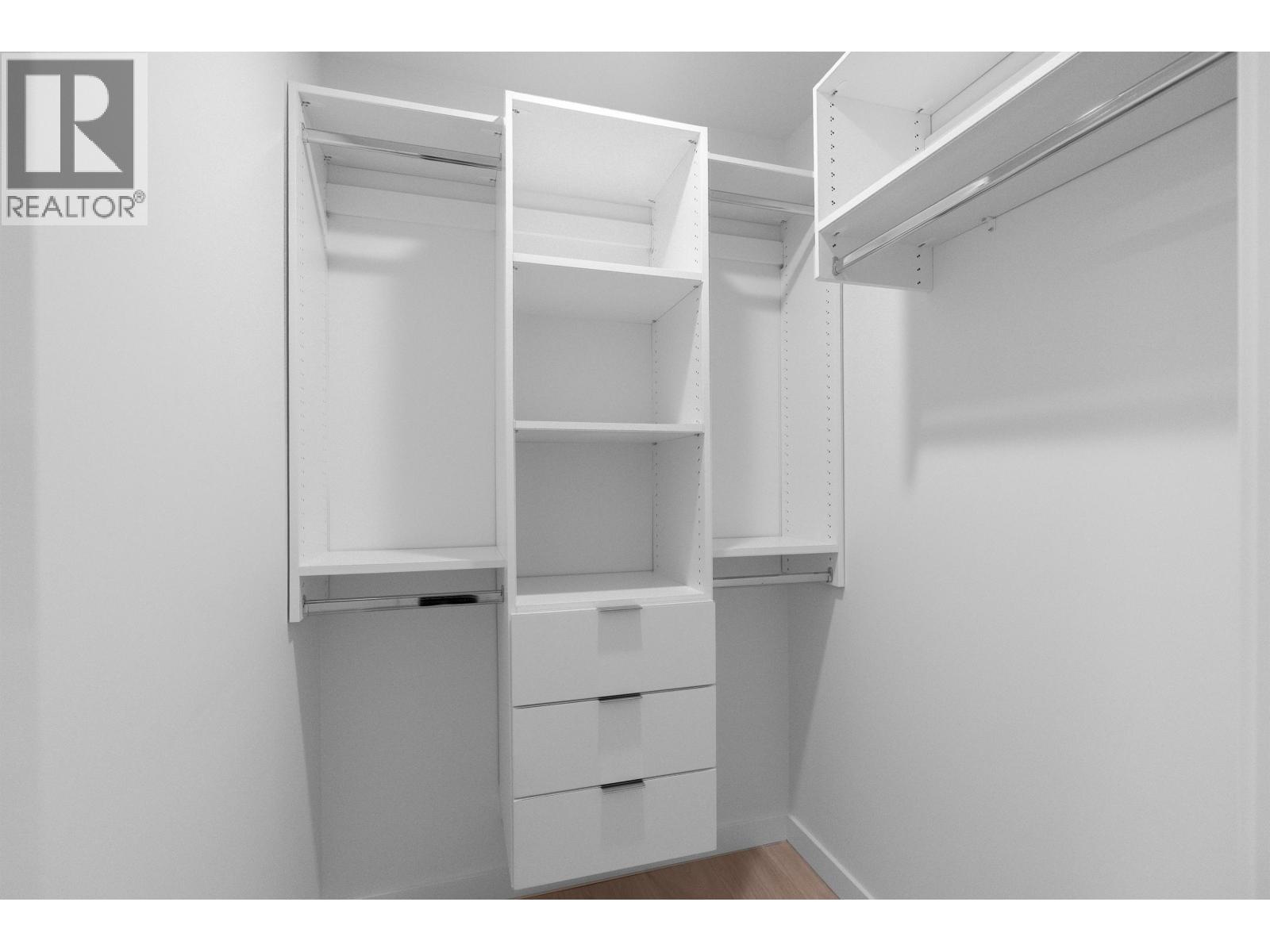 120 954 Lytton Street Property Photo 13