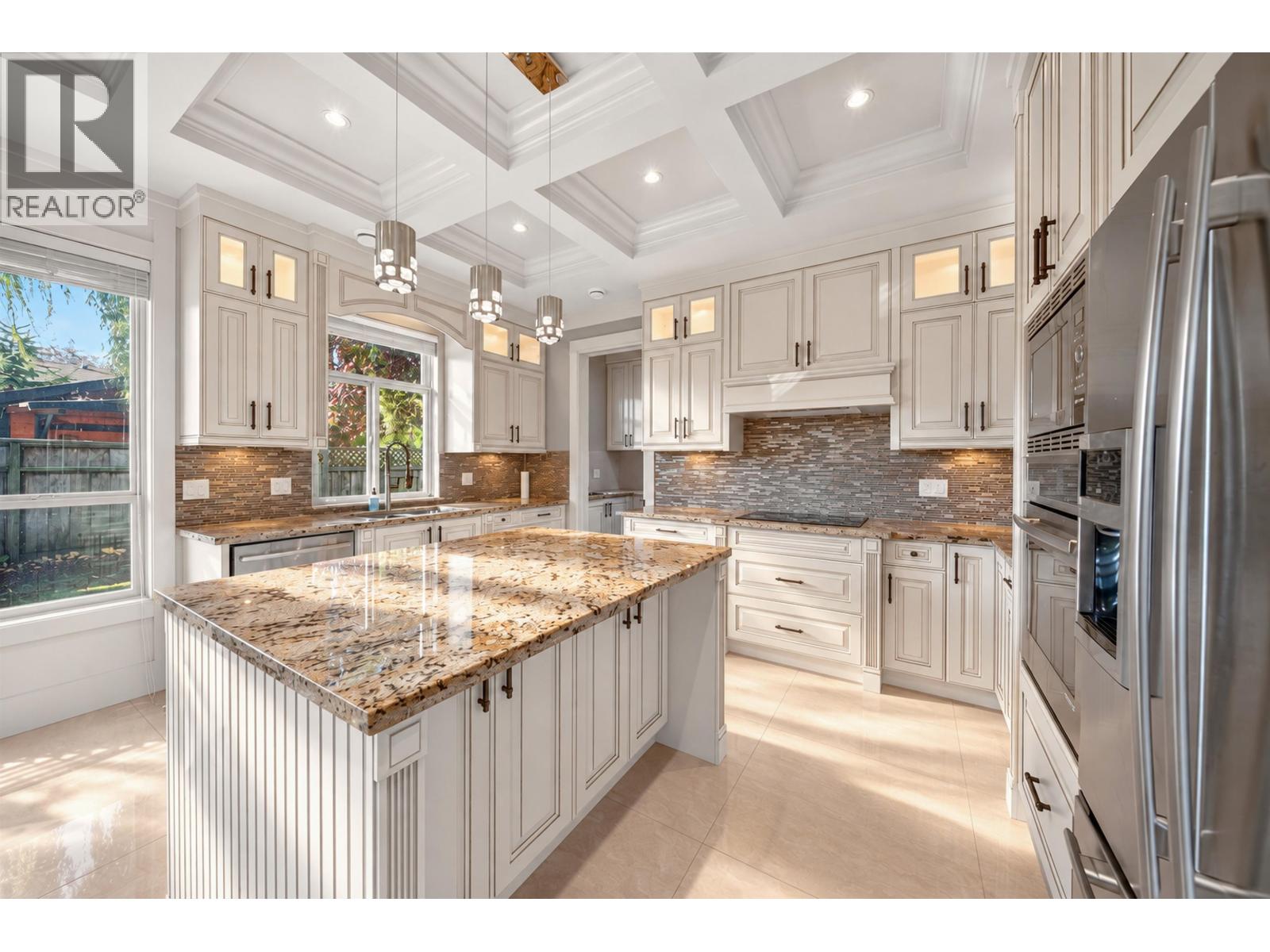 6211 Bellflower Drive Property Photo 13