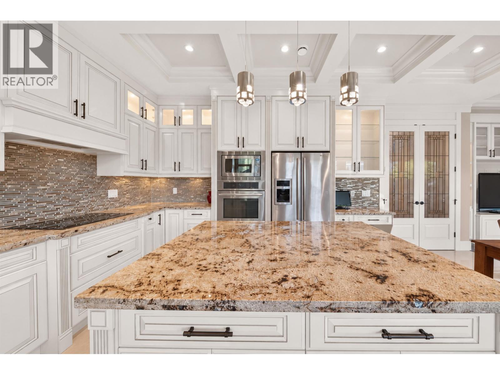 6211 Bellflower Drive Property Photo 15