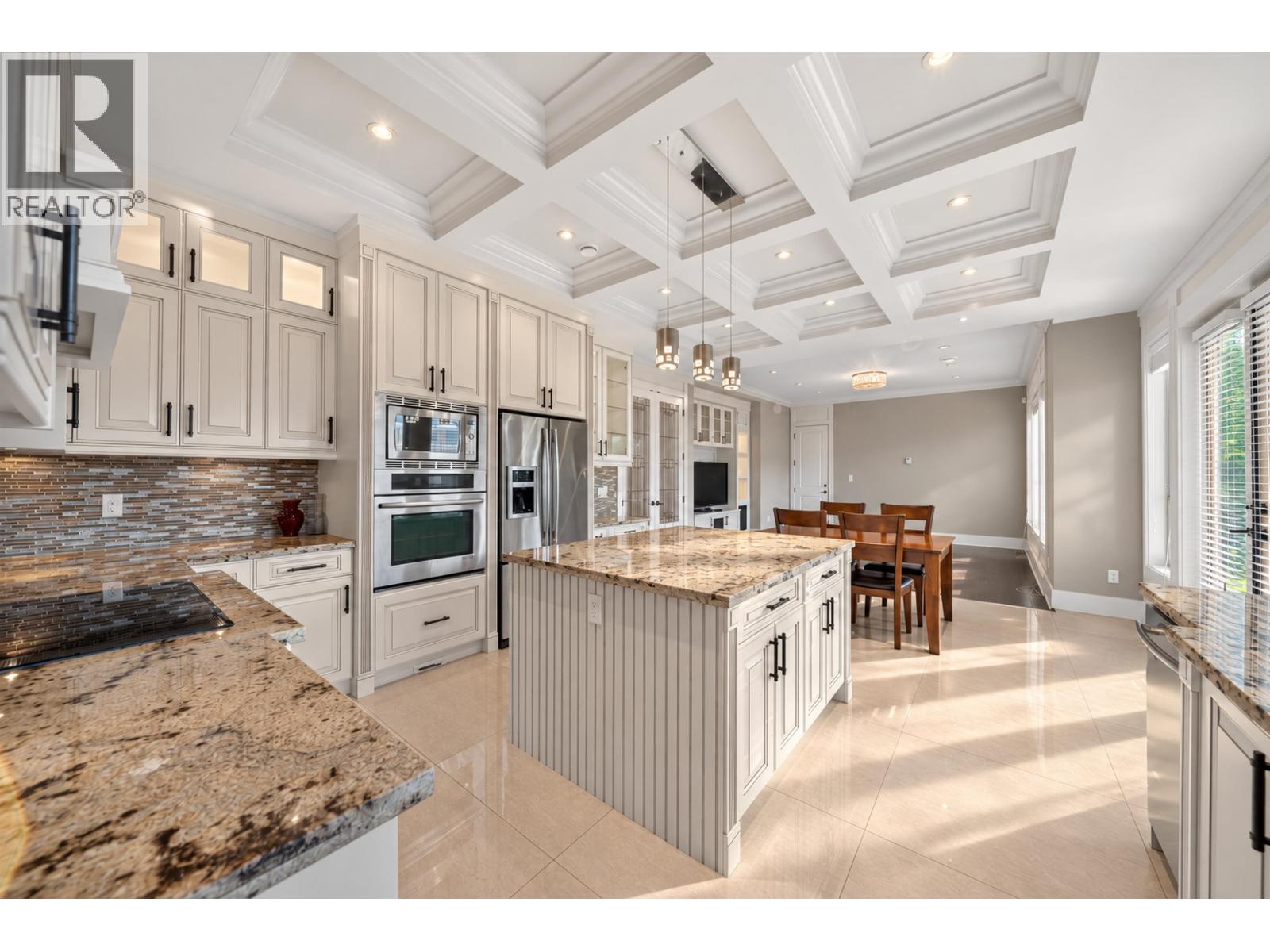 6211 Bellflower Drive Property Photo 16