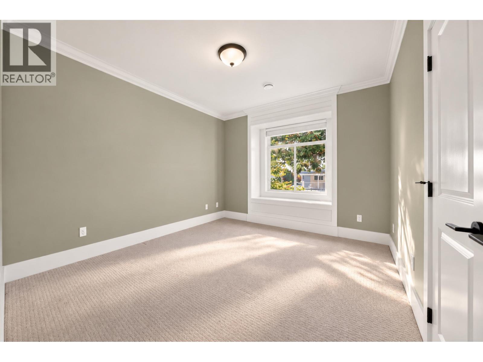 6211 Bellflower Drive Property Photo 24