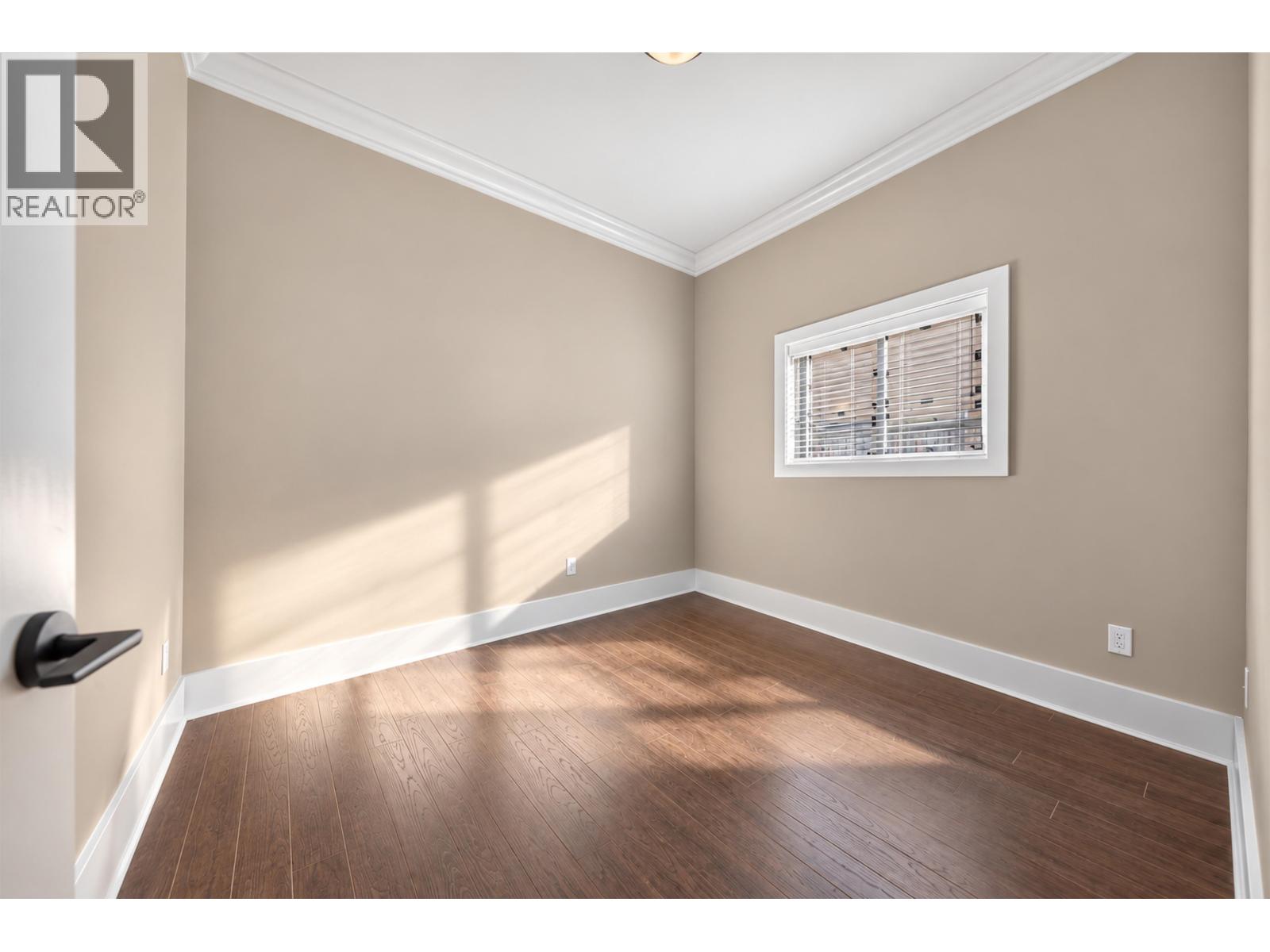 6211 Bellflower Drive Property Photo 33