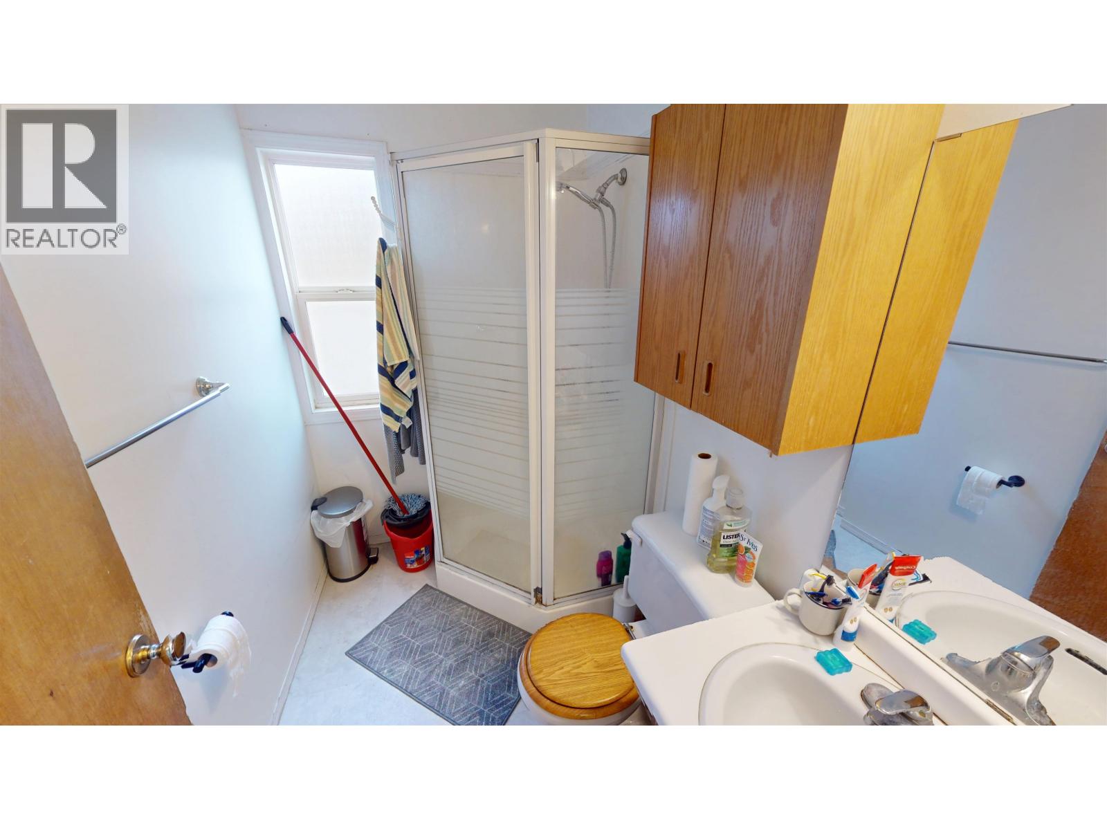 1136 Yorston Avenue Property Photo 13