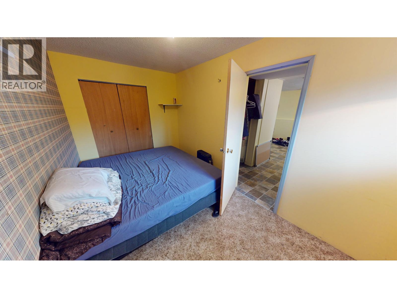 1136 Yorston Avenue Property Photo 19