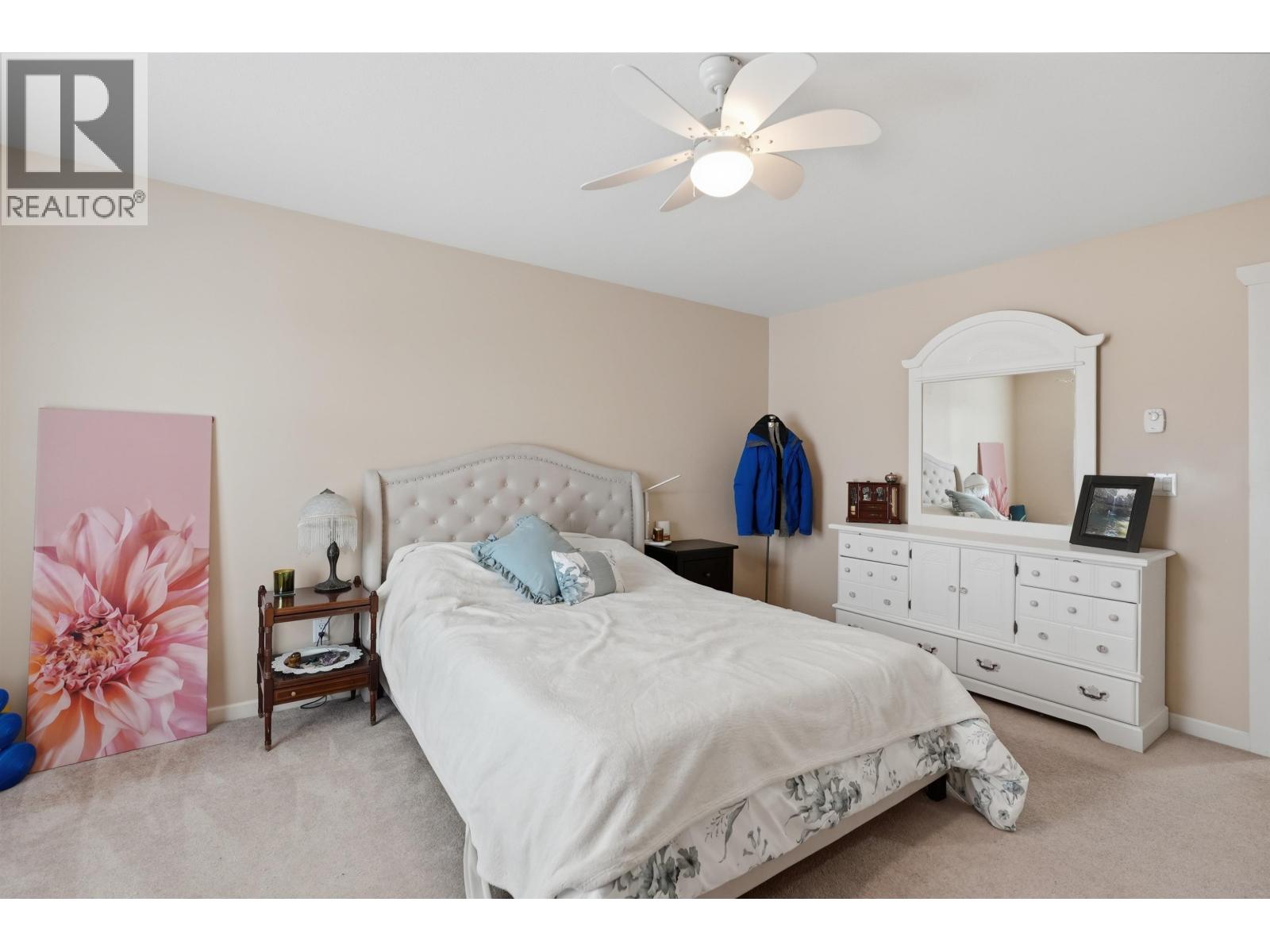 7 4910 Central Avenue Property Photo 11