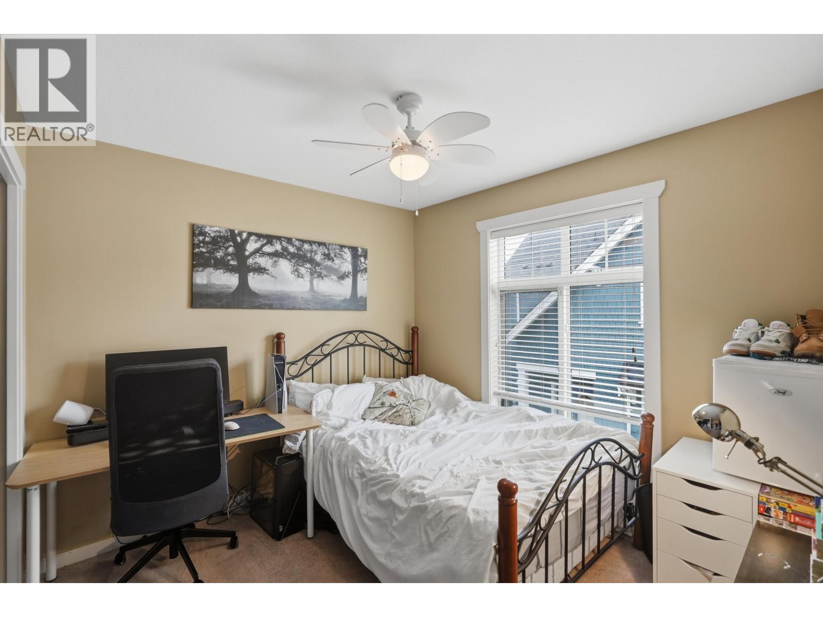 7 4910 Central Avenue Property Photo 16