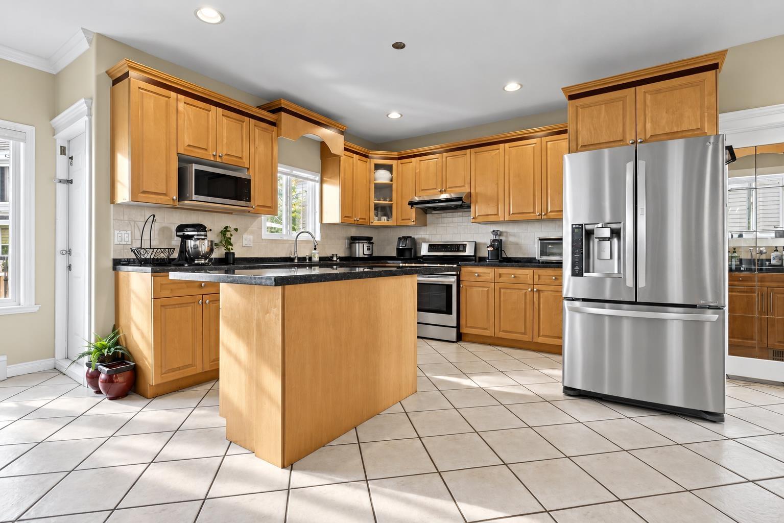 14577 80b Avenue Property Photo 16