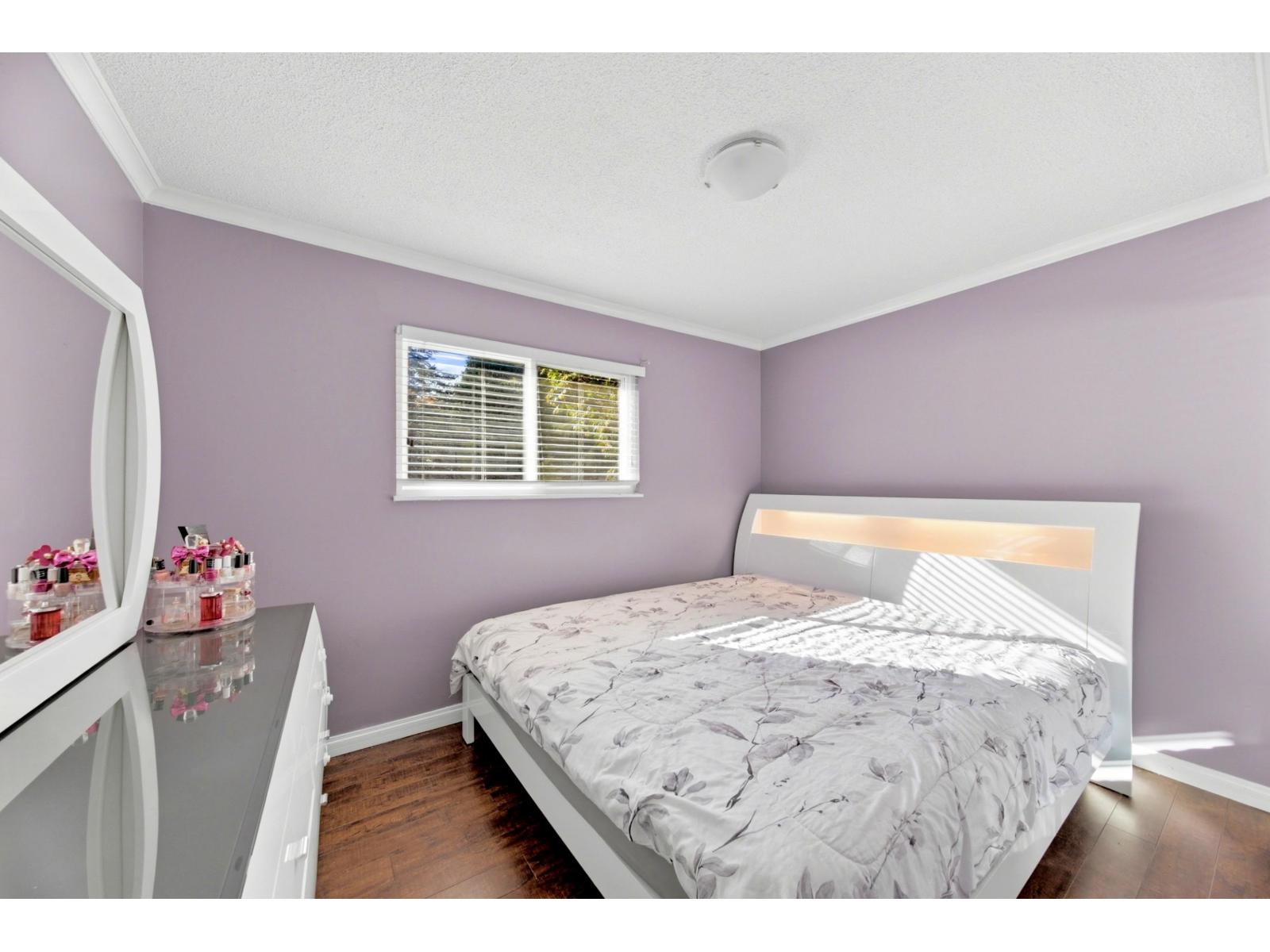 7596 143 Street Property Photo 19