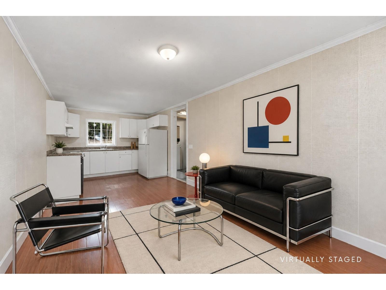 7596 143 Street Property Photo 28