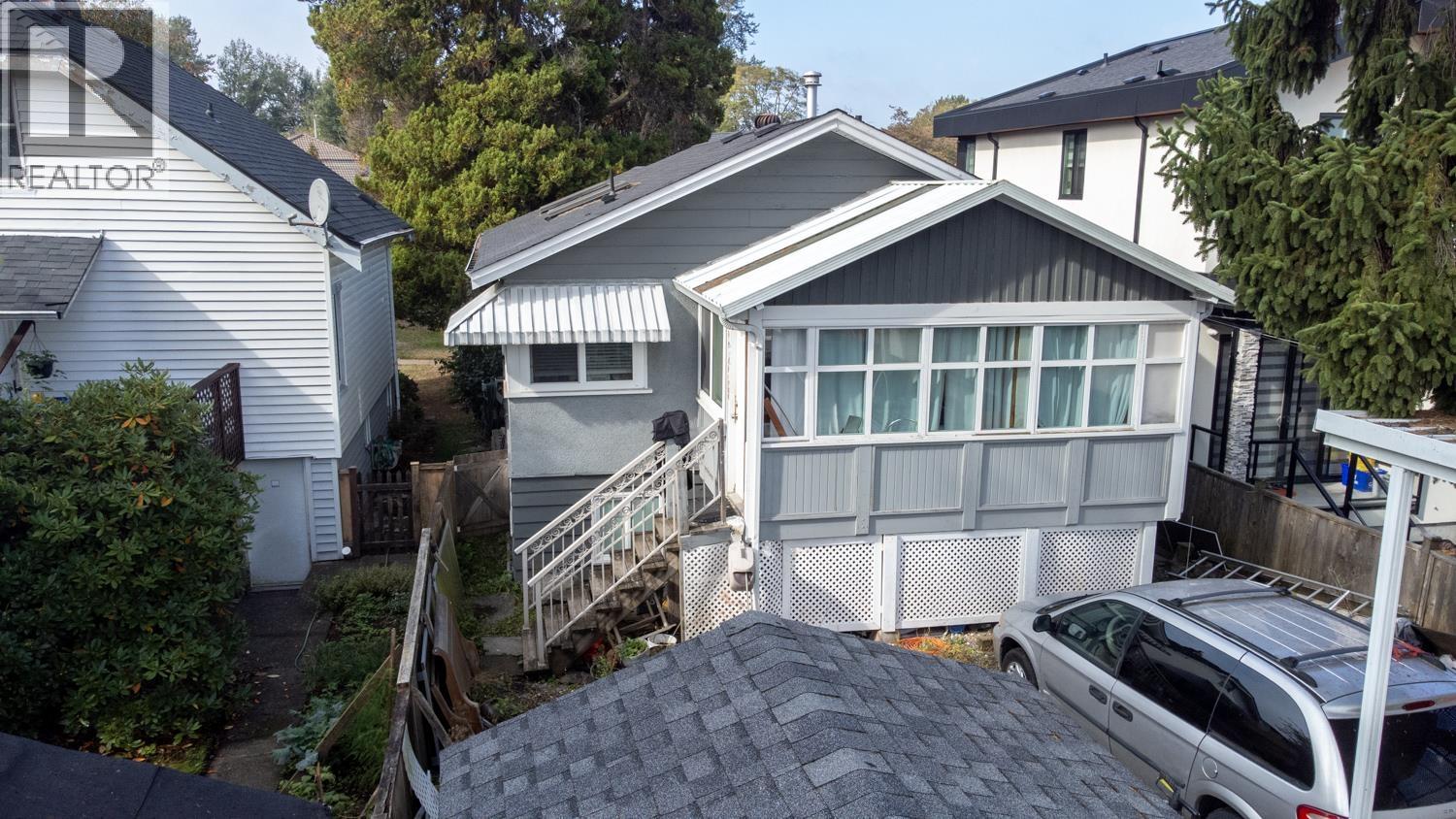 3960 Nootka Street Property Photo 10