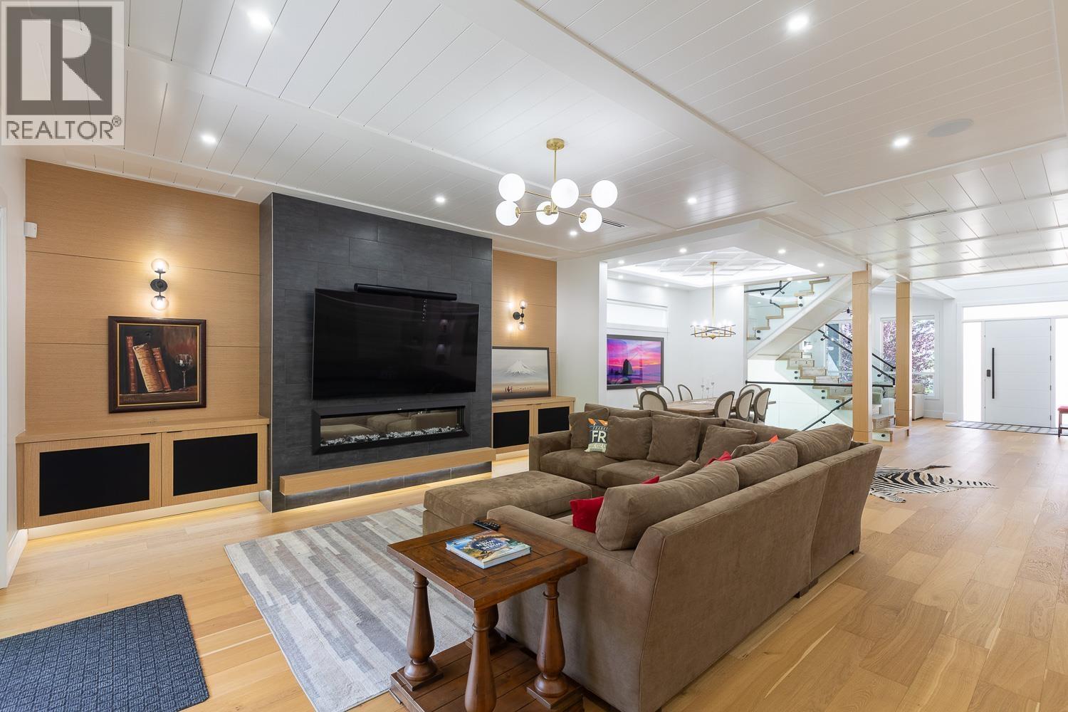 307 Cutler Street Property Photo 16