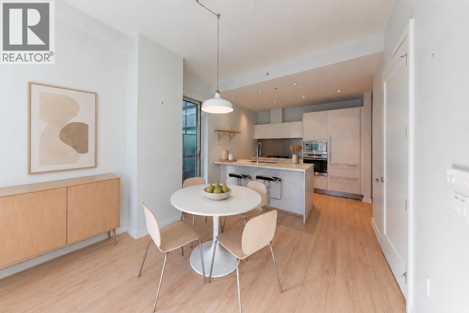 505 1633 Ontario Street Property Photo 7