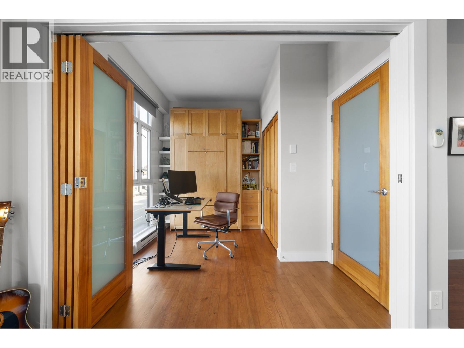 109 2515 Ontario Street Property Photo 7