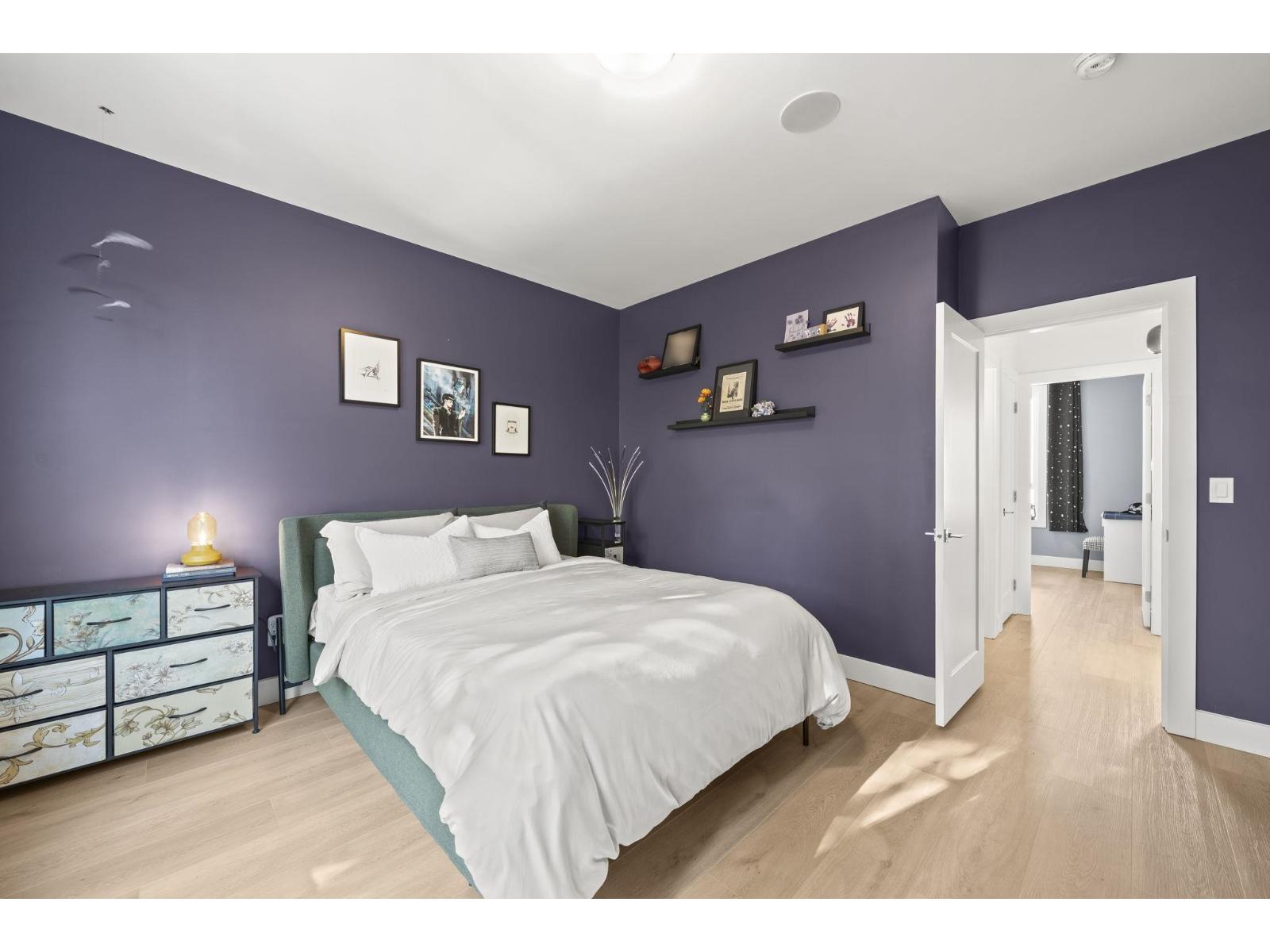 11 1670 160 Street Property Photo 15