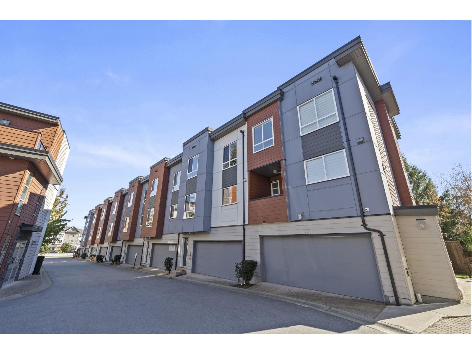 11 1670 160 Street Property Photo 24