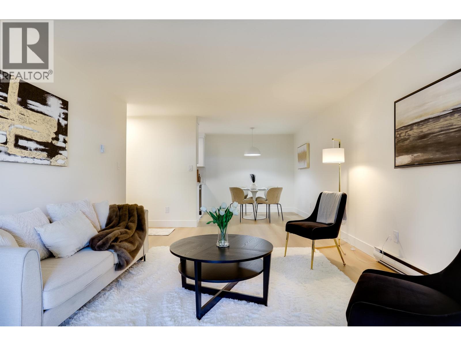 109 550 Royal Avenue Property Photo 7