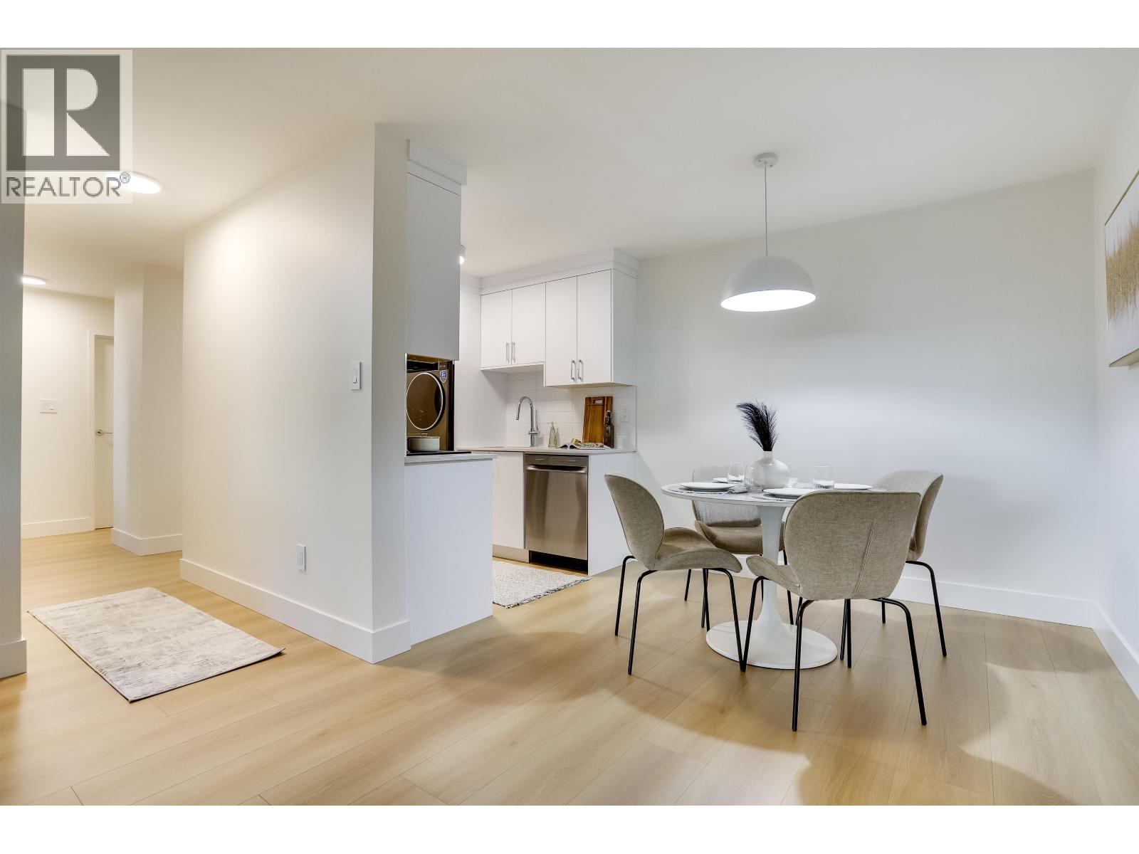 109 550 Royal Avenue Property Photo 10